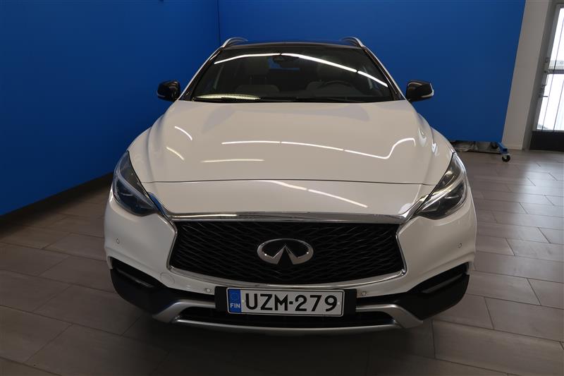 Infiniti QX30 2017