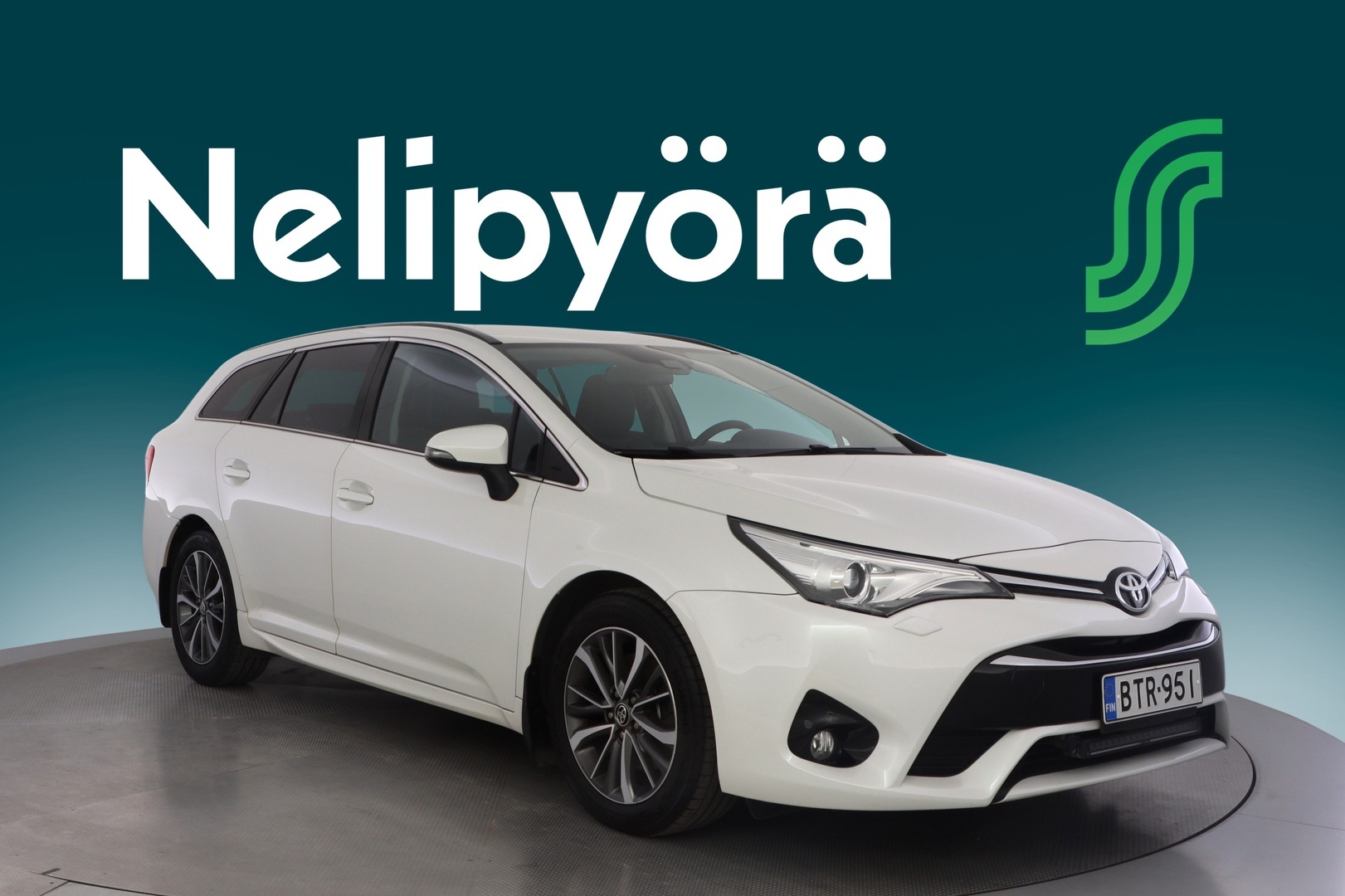 TOYOTA Avensis 2016
