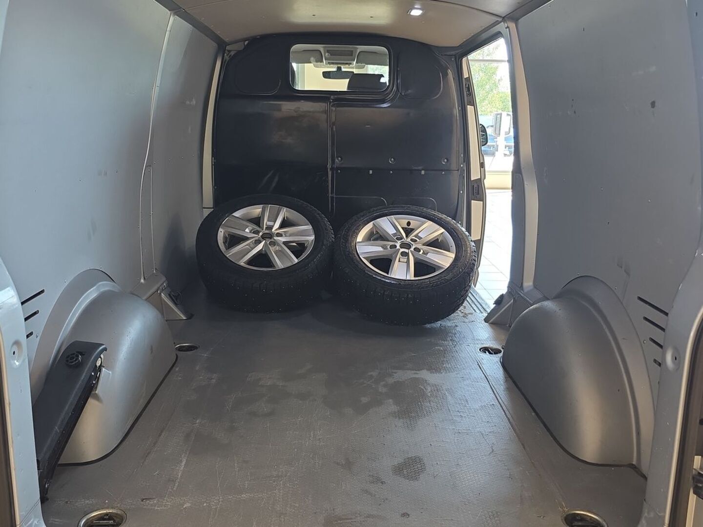 VOLKSWAGEN Transporter 2019