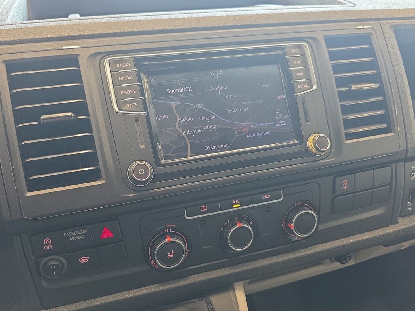 VOLKSWAGEN Transporter 2019