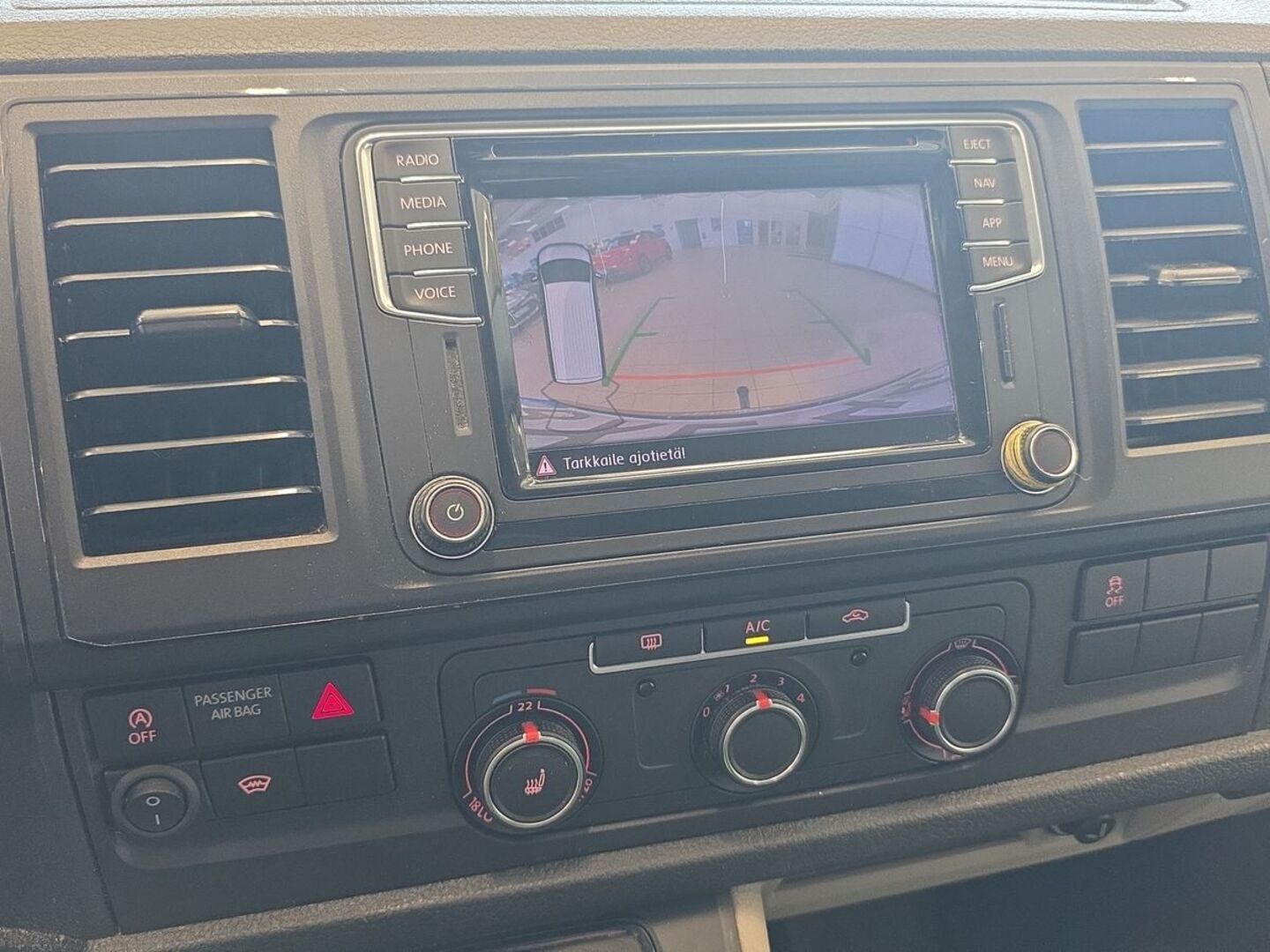 VOLKSWAGEN Transporter 2019
