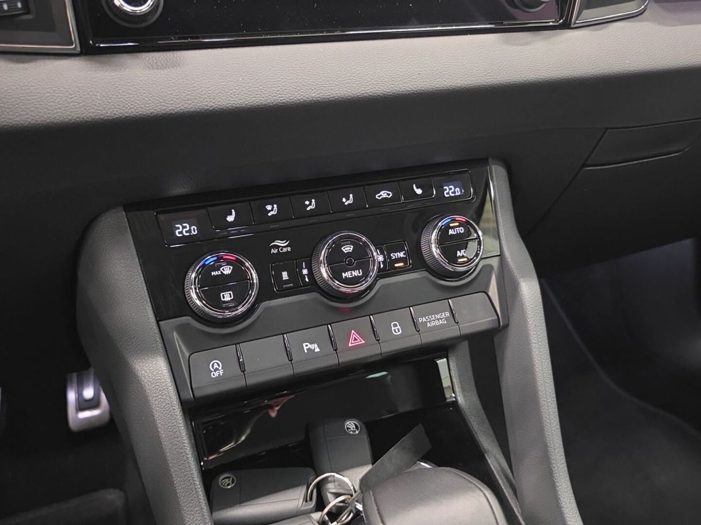 SKODA Karoq 2019