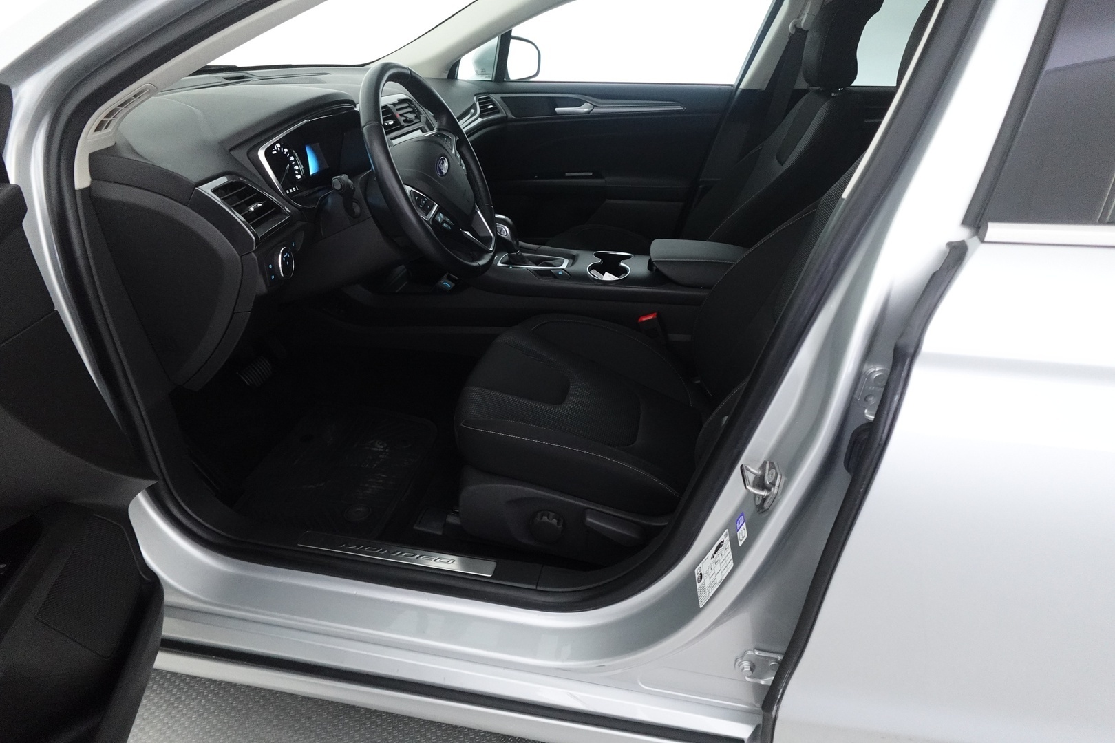 FORD Mondeo 2020