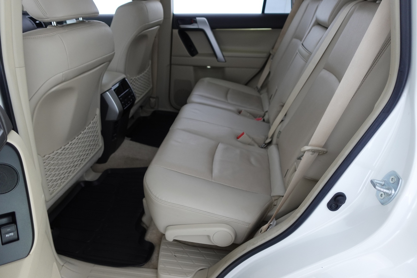 TOYOTA LAND CRUISER 2019