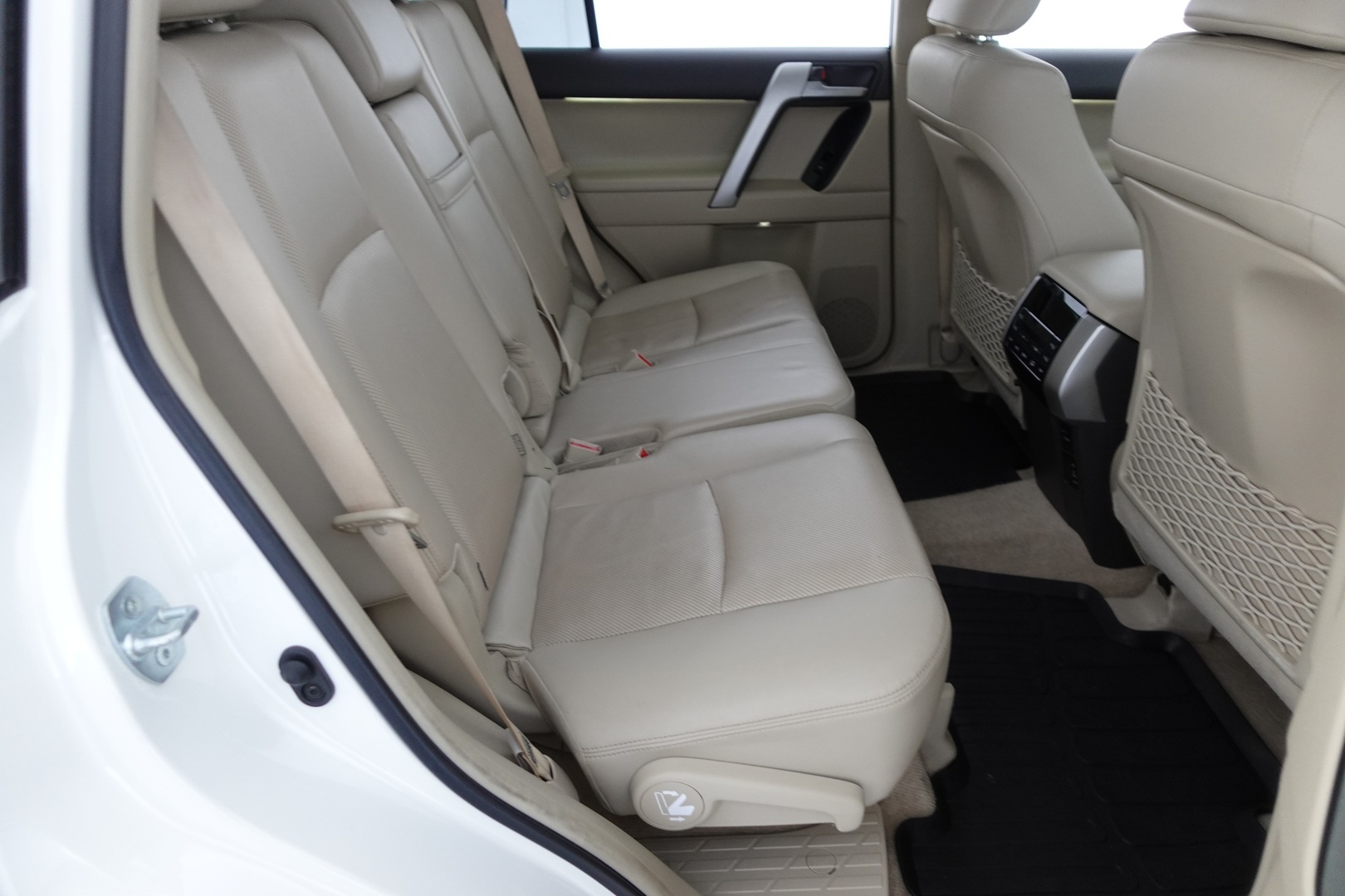 TOYOTA LAND CRUISER 2019