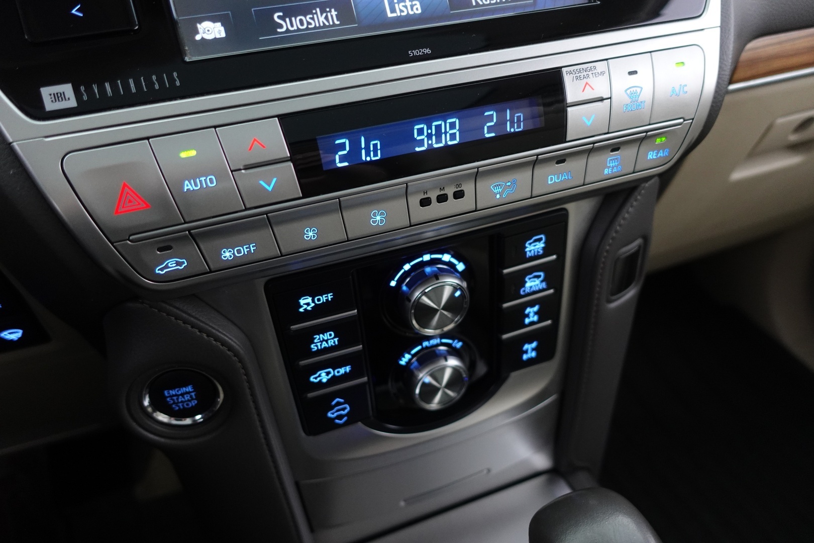 TOYOTA LAND CRUISER 2019