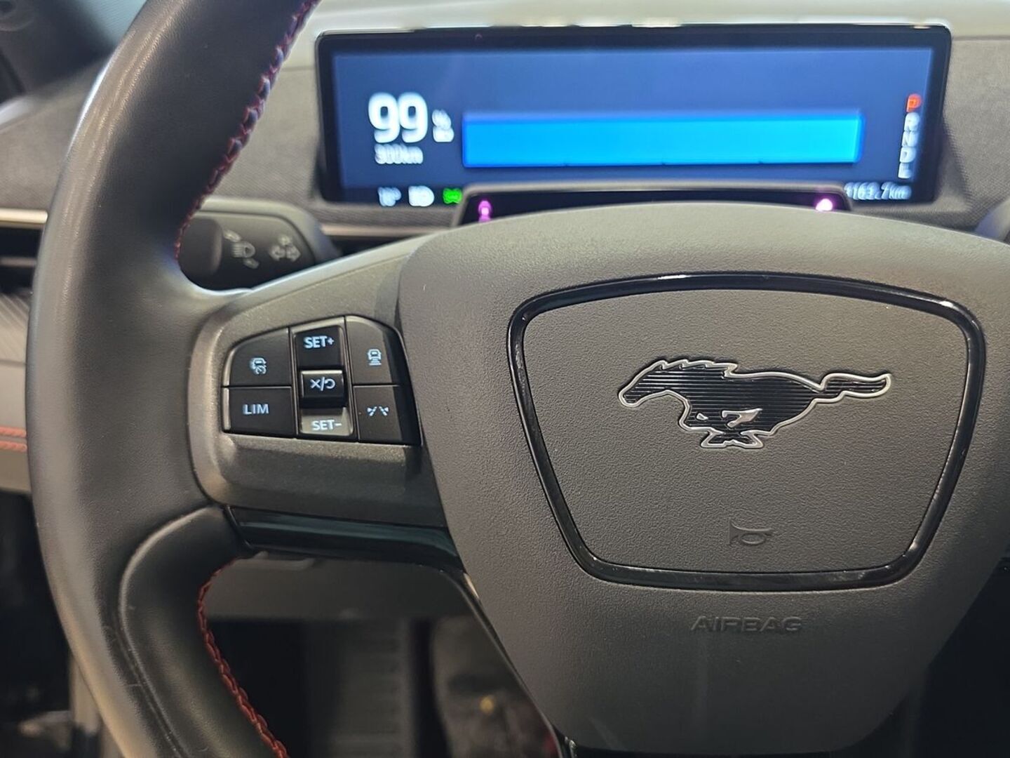FORD Mustang Mach-E 2022