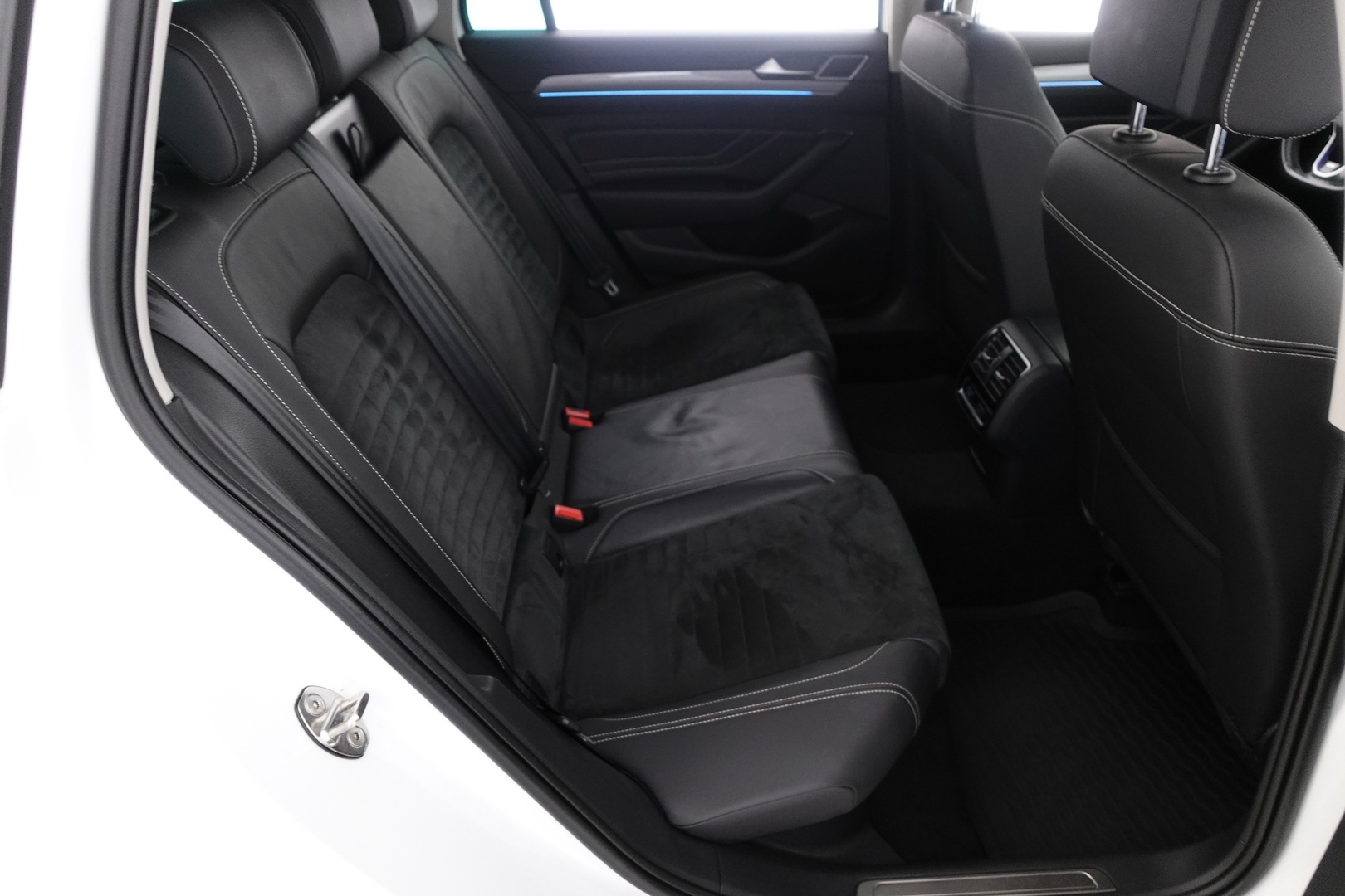 VOLKSWAGEN Passat 2020