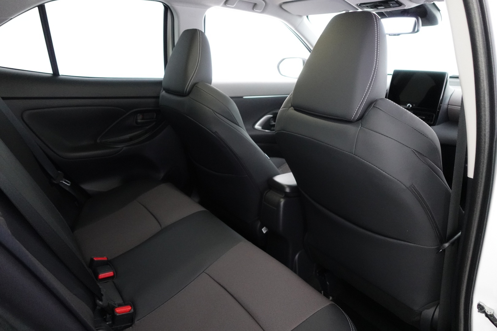 TOYOTA Yaris Cross 2024
