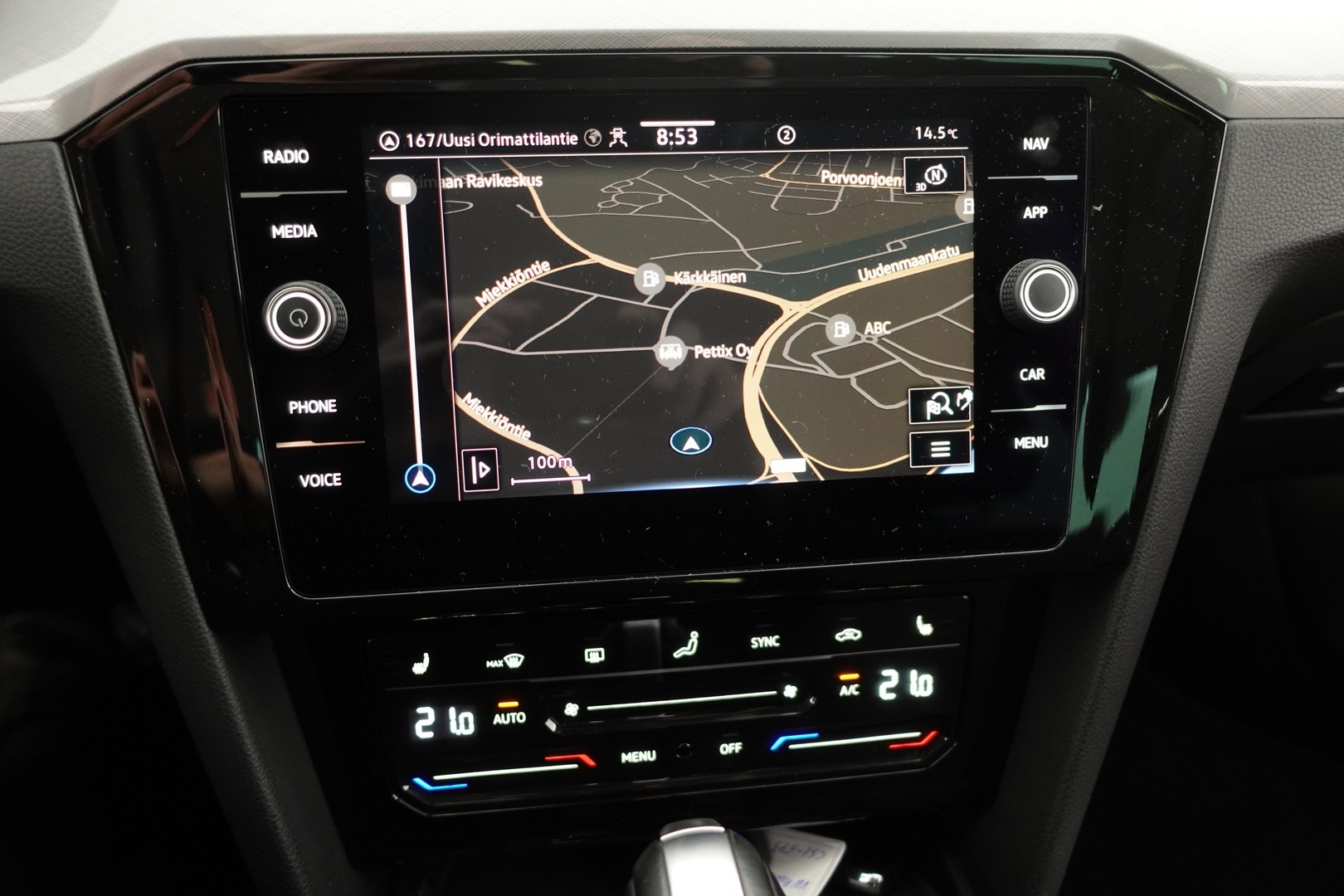 VOLKSWAGEN Passat 2021