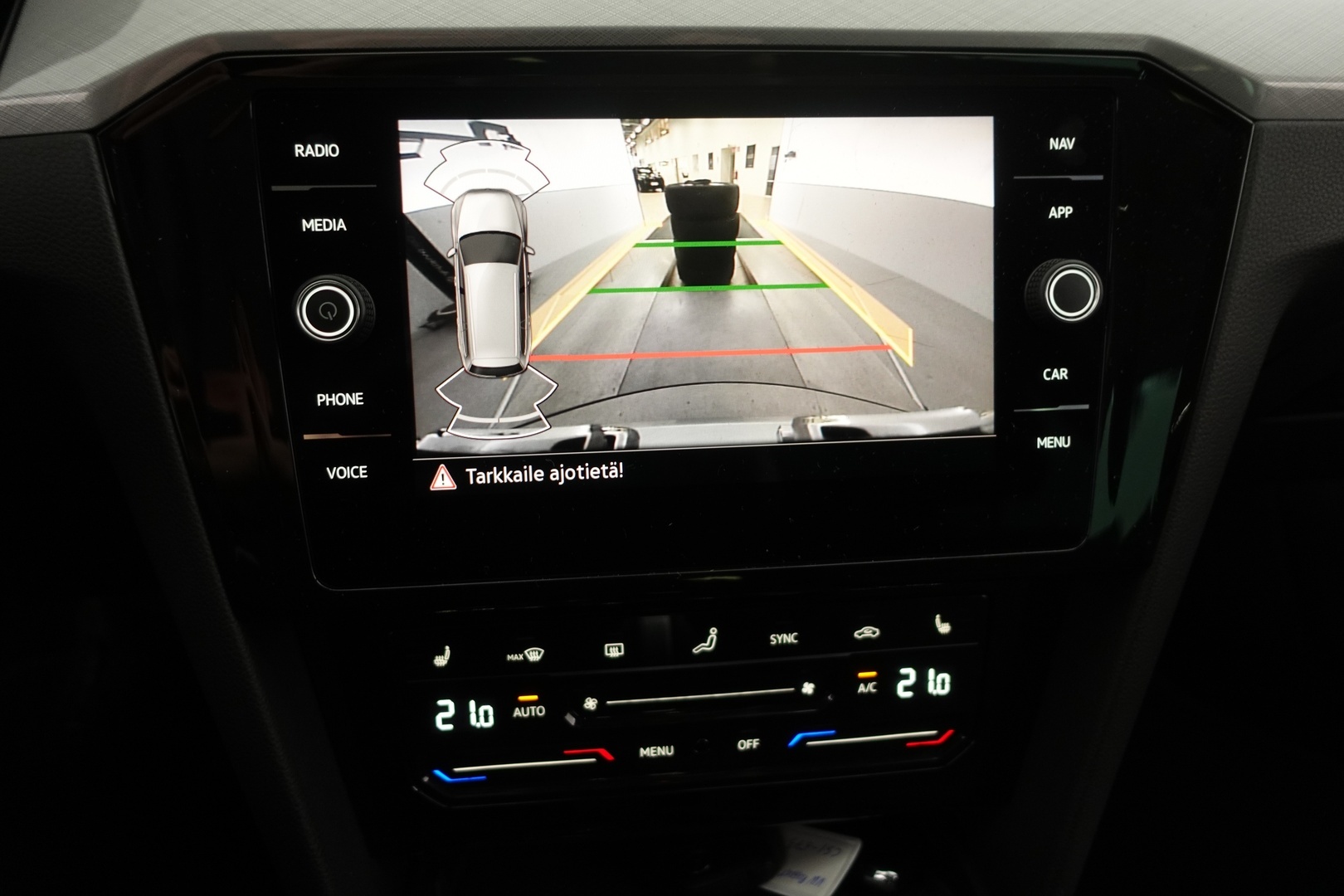 VOLKSWAGEN Passat 2021