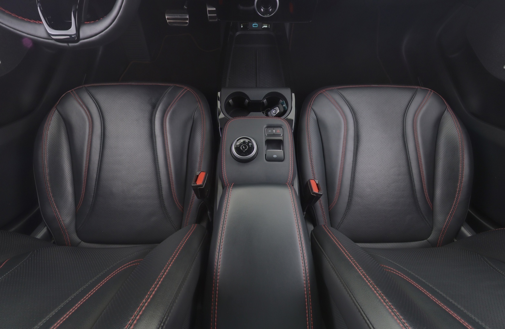 FORD Mustang Mach-E 2021