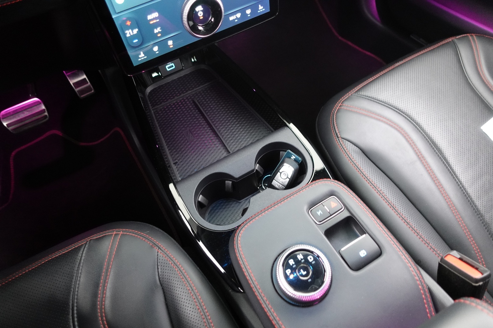 FORD Mustang Mach-E 2021