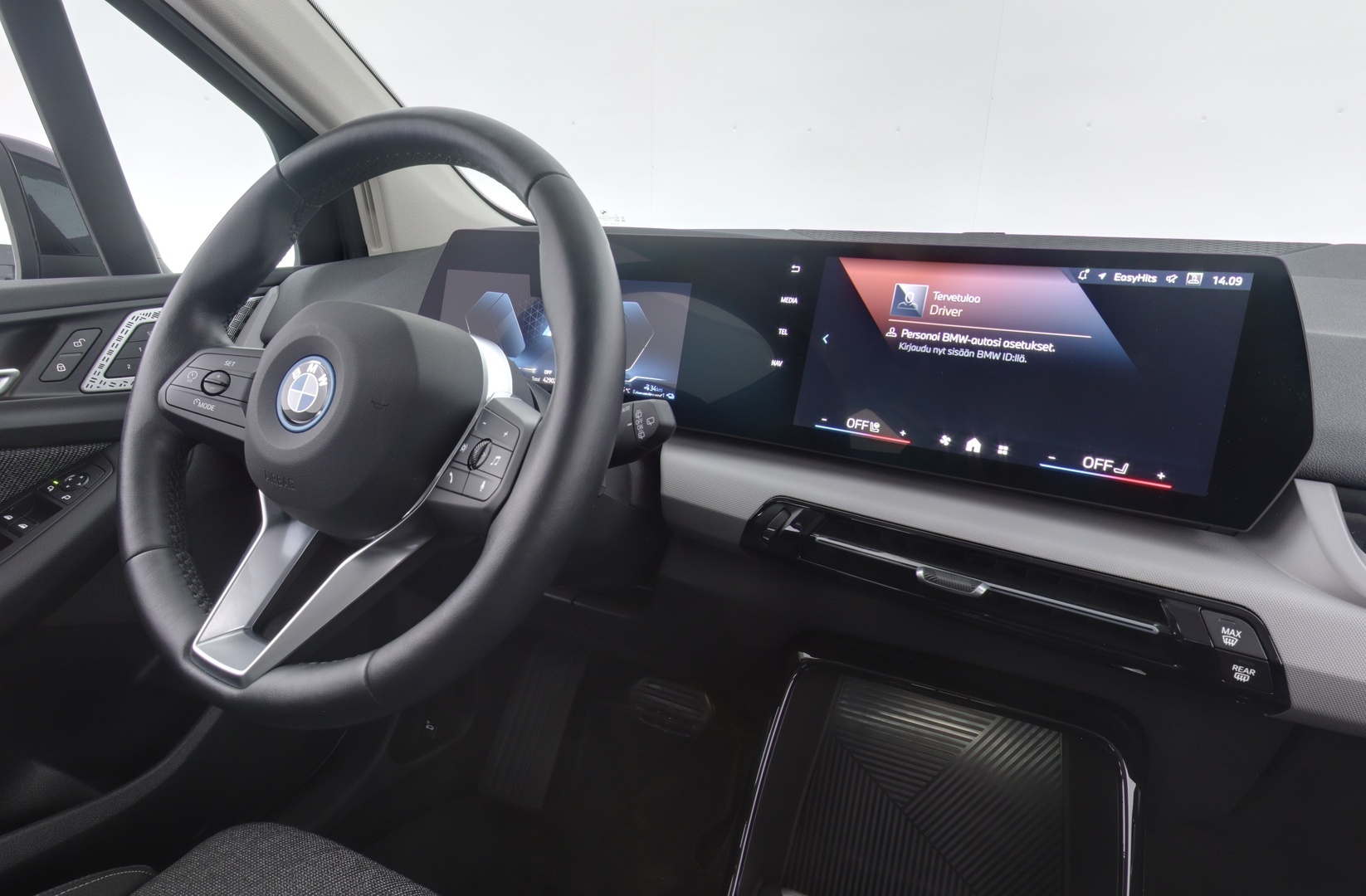 BMW 230 2024