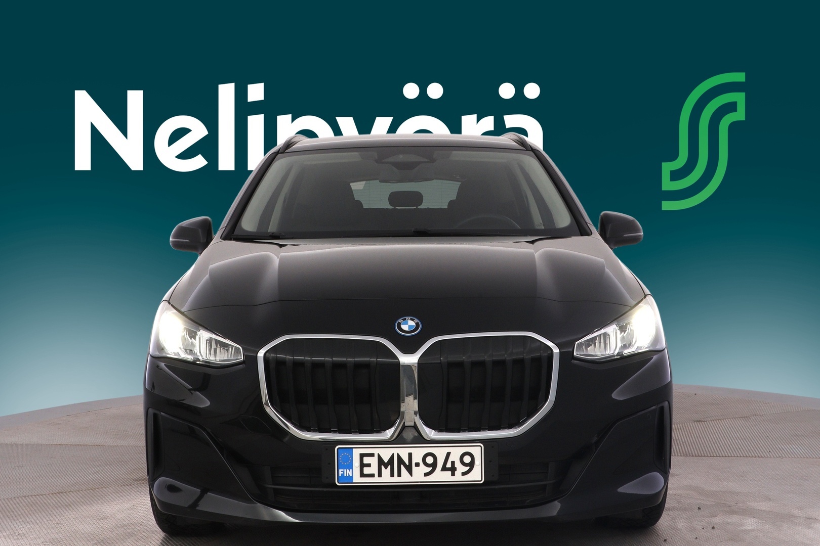 BMW 230 2024