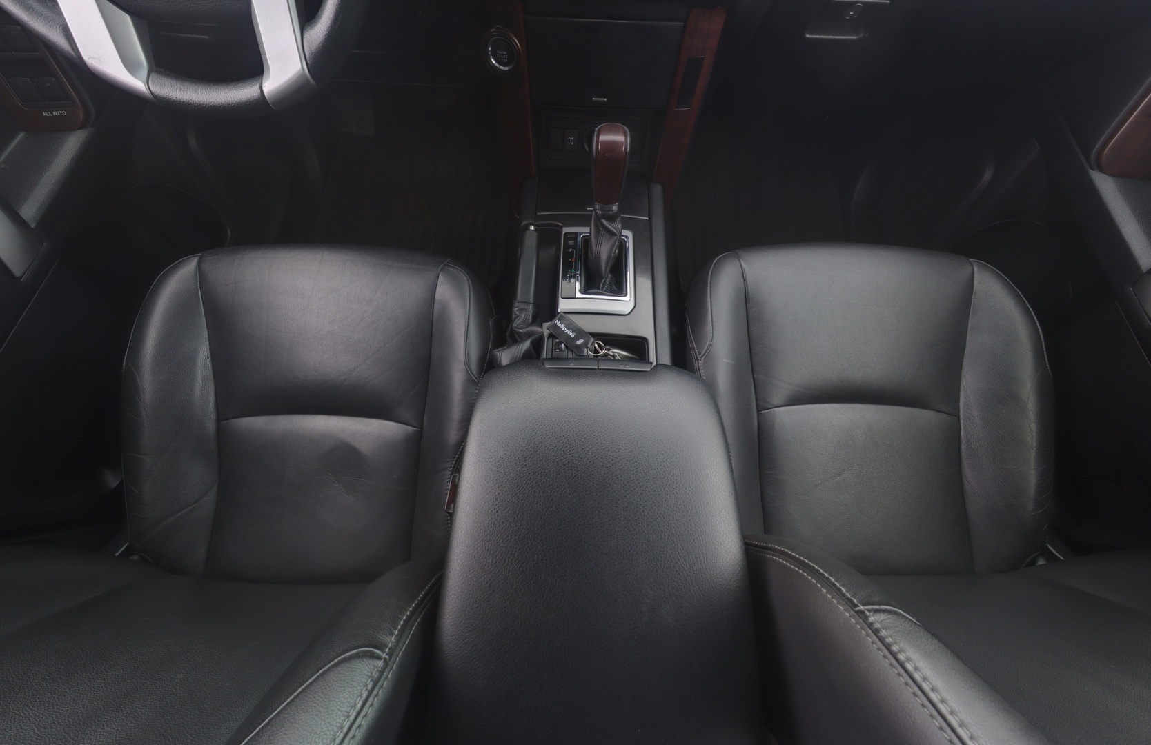 TOYOTA Land Cruiser 2016