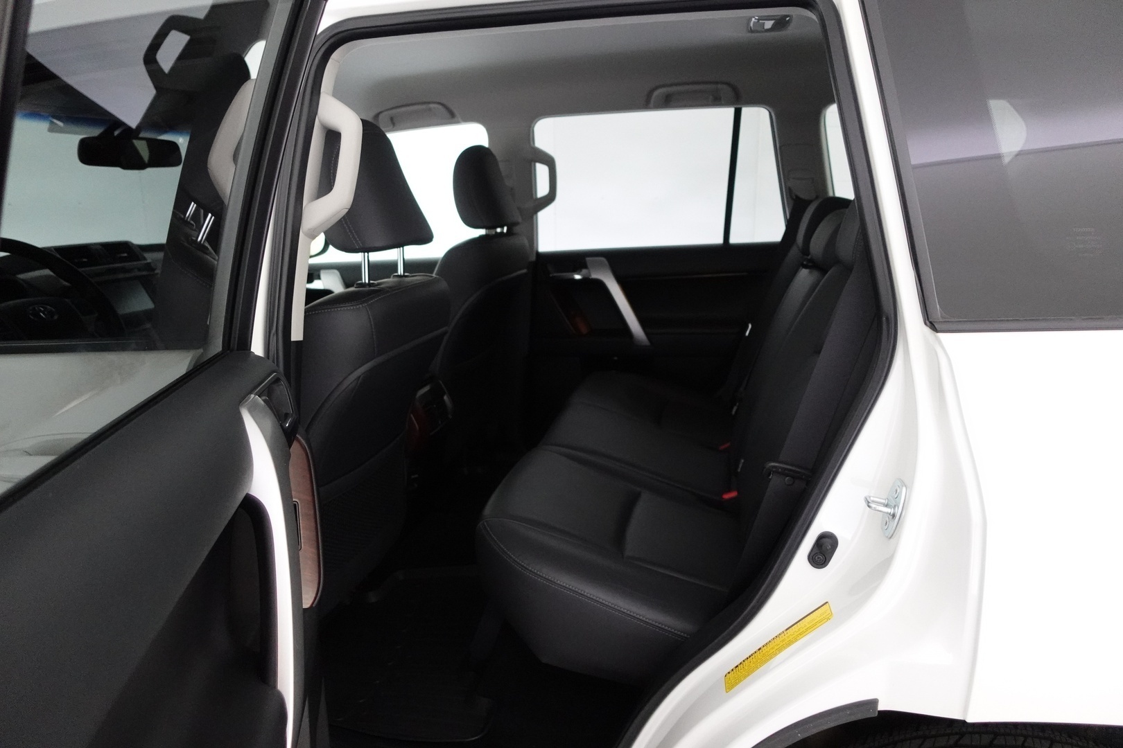 TOYOTA Land Cruiser 2016