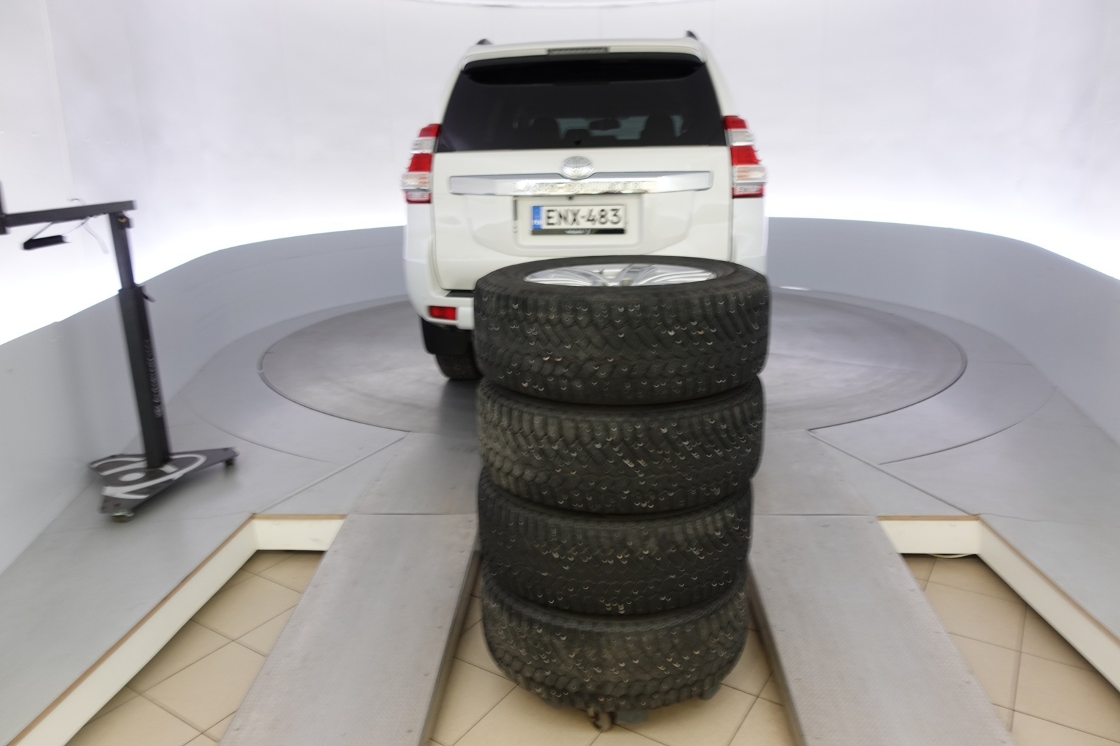 TOYOTA Land Cruiser 2016