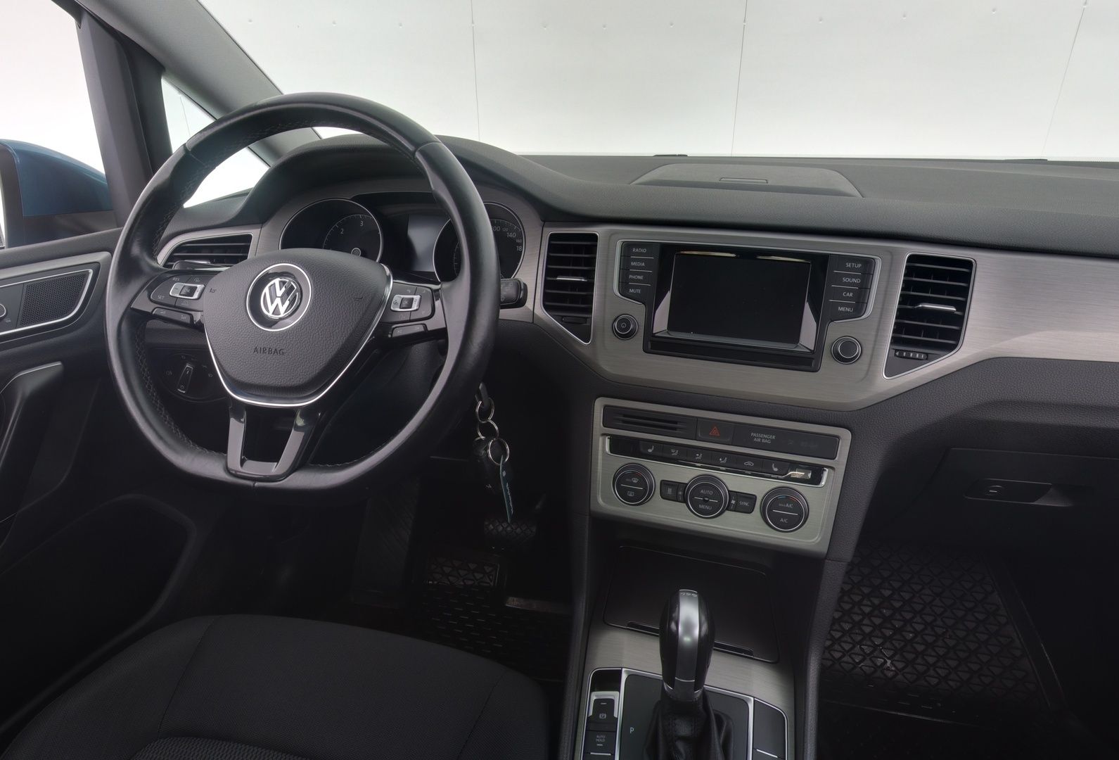 VOLKSWAGEN Golf Sportsvan 2014