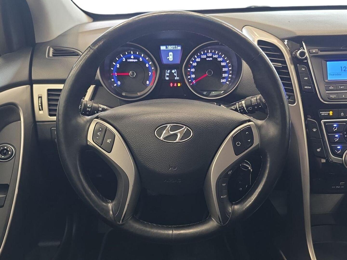 HYUNDAI i30 Wagon 17