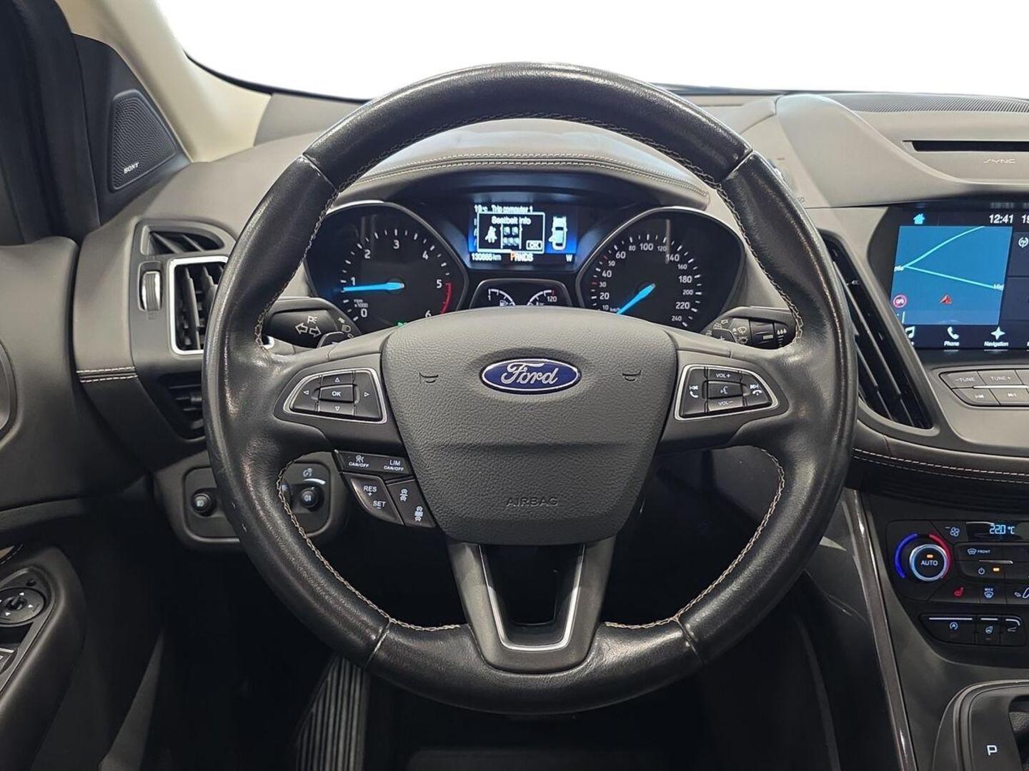 FORD KUGA 2017