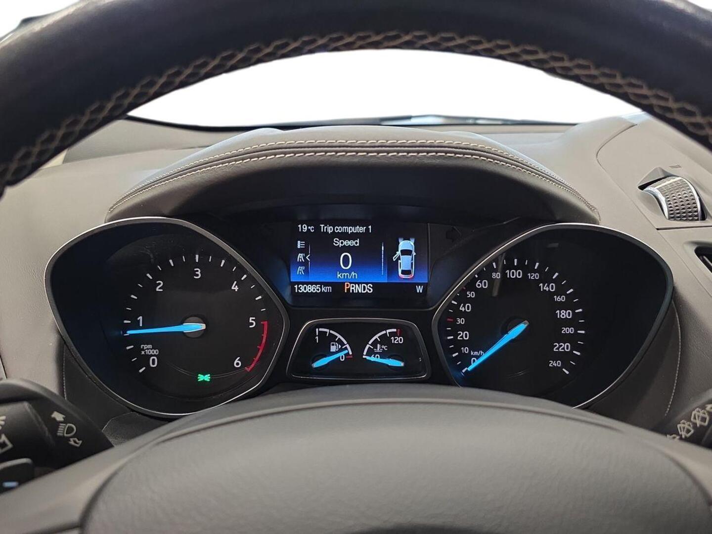 FORD KUGA 2017