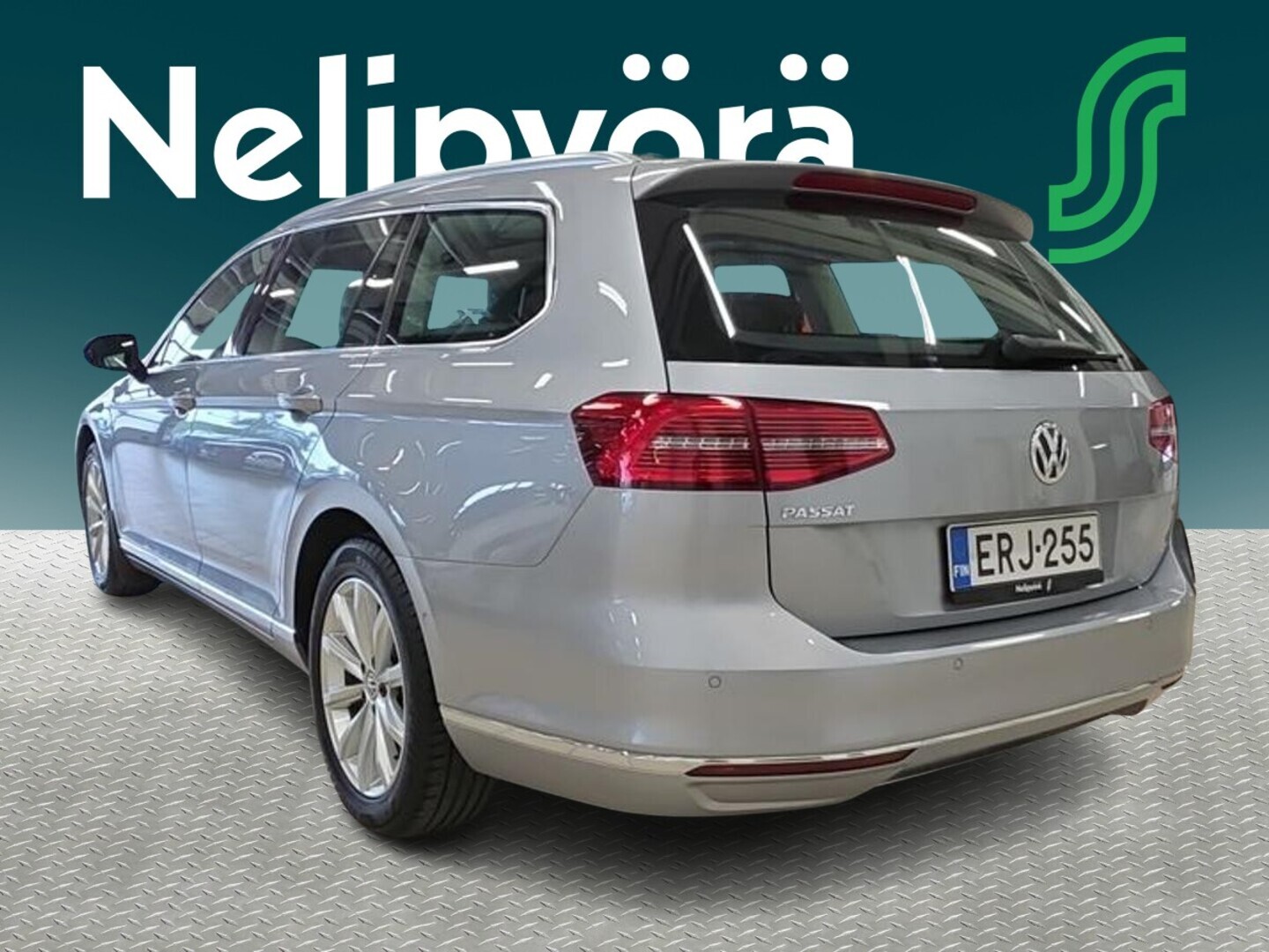 VOLKSWAGEN Passat 4