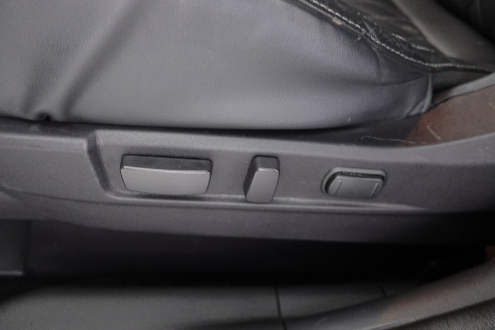 MITSUBISHI Outlander PHEV 2020