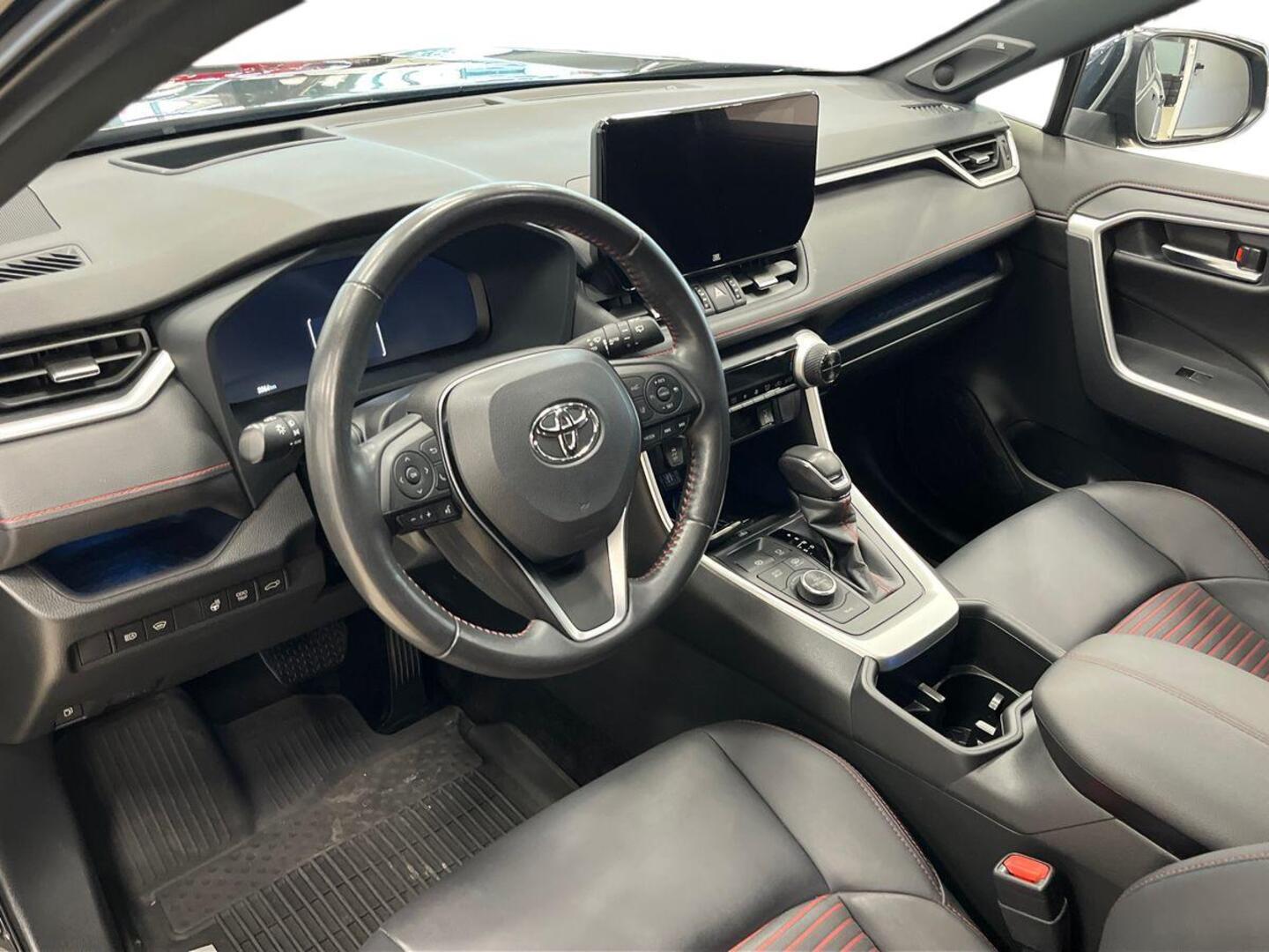 TOYOTA RAV4 Plug-in 2023