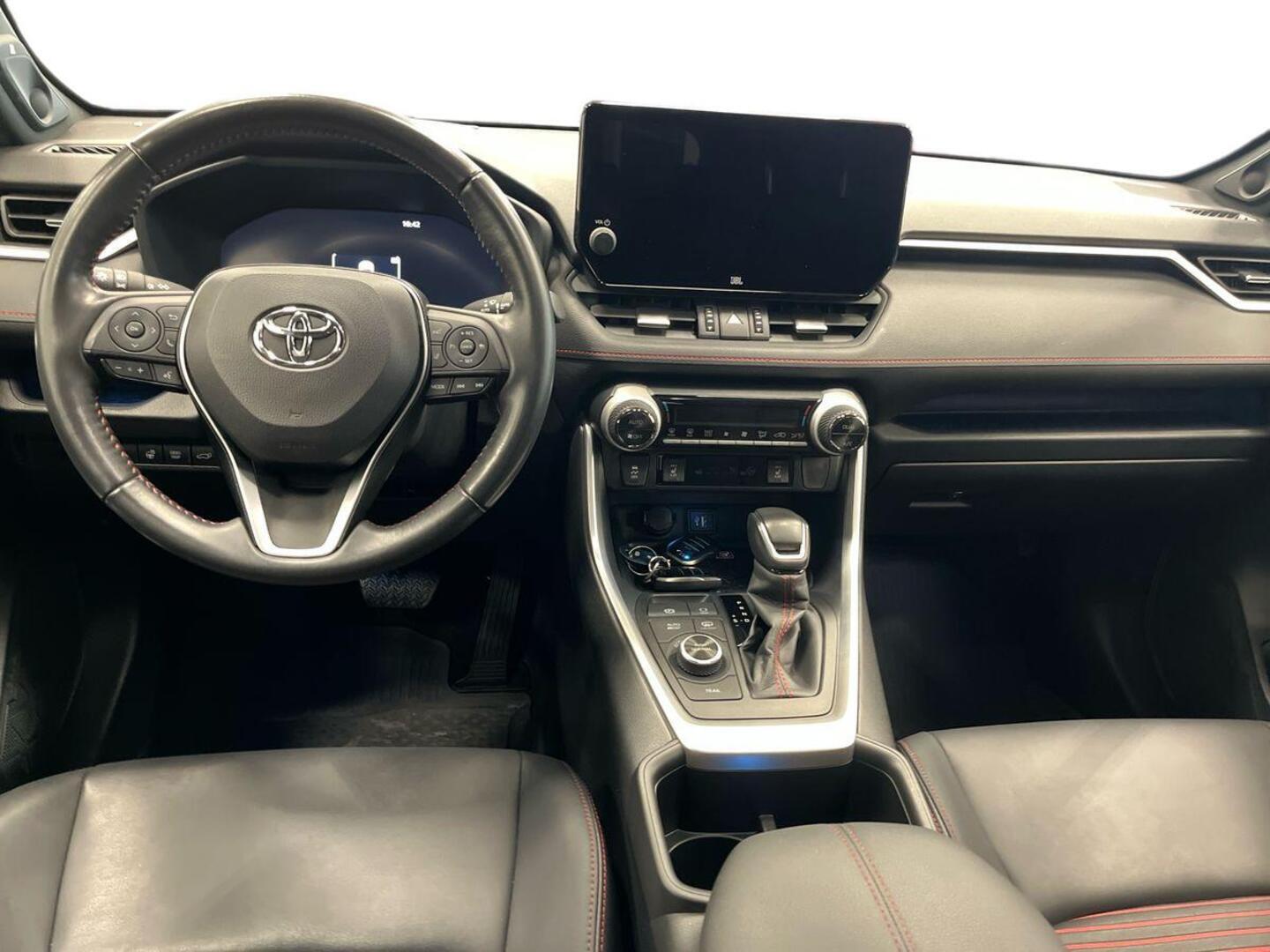 TOYOTA RAV4 Plug-in 2023