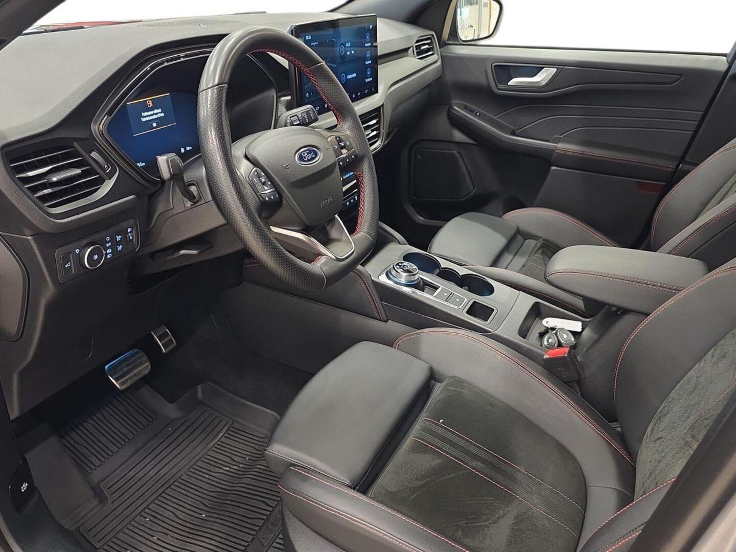 FORD Kuga 14