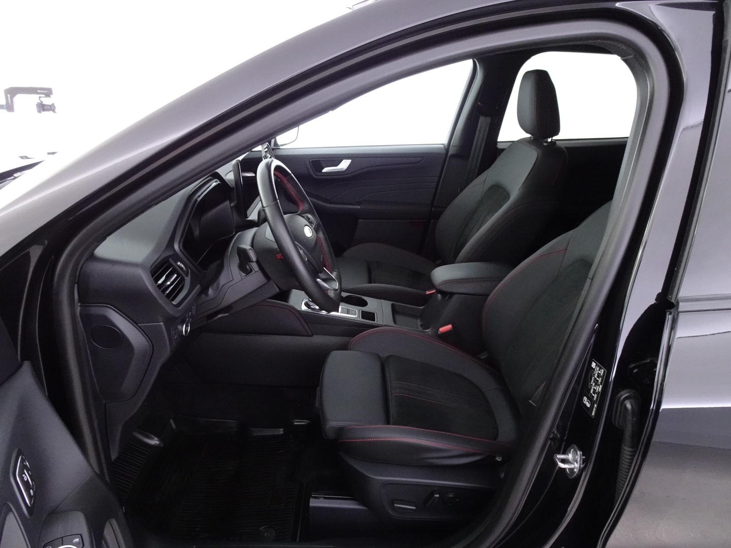 FORD Kuga 10