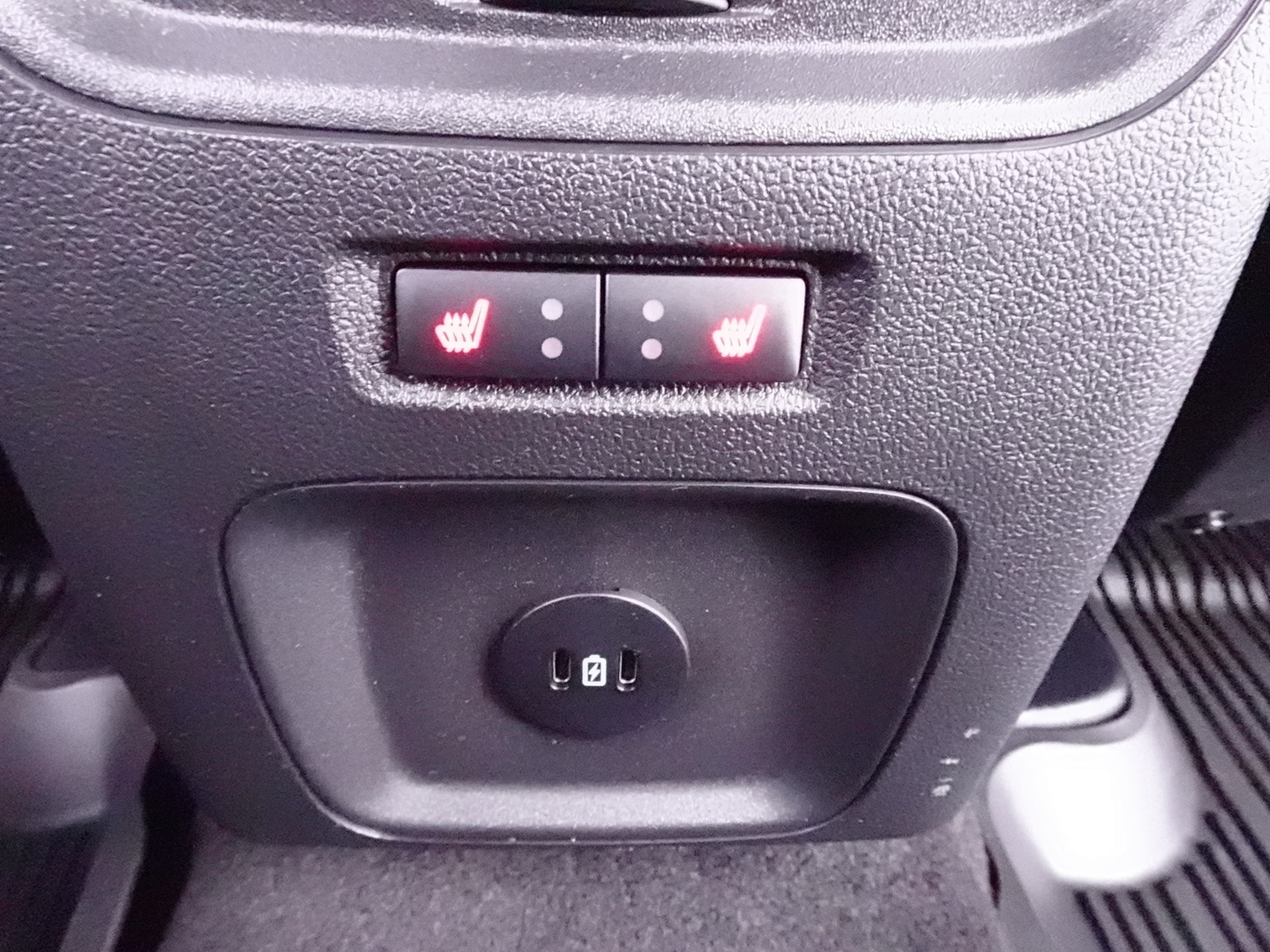FORD Kuga 17