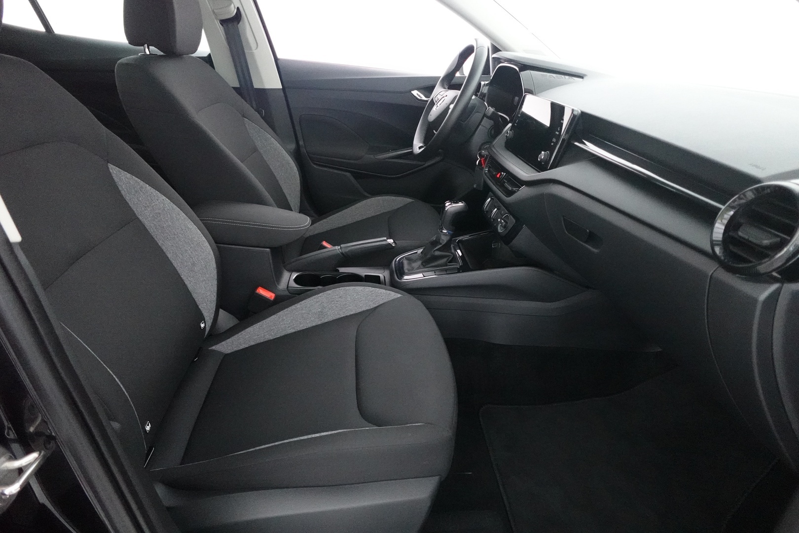 SKODA Fabia 2024