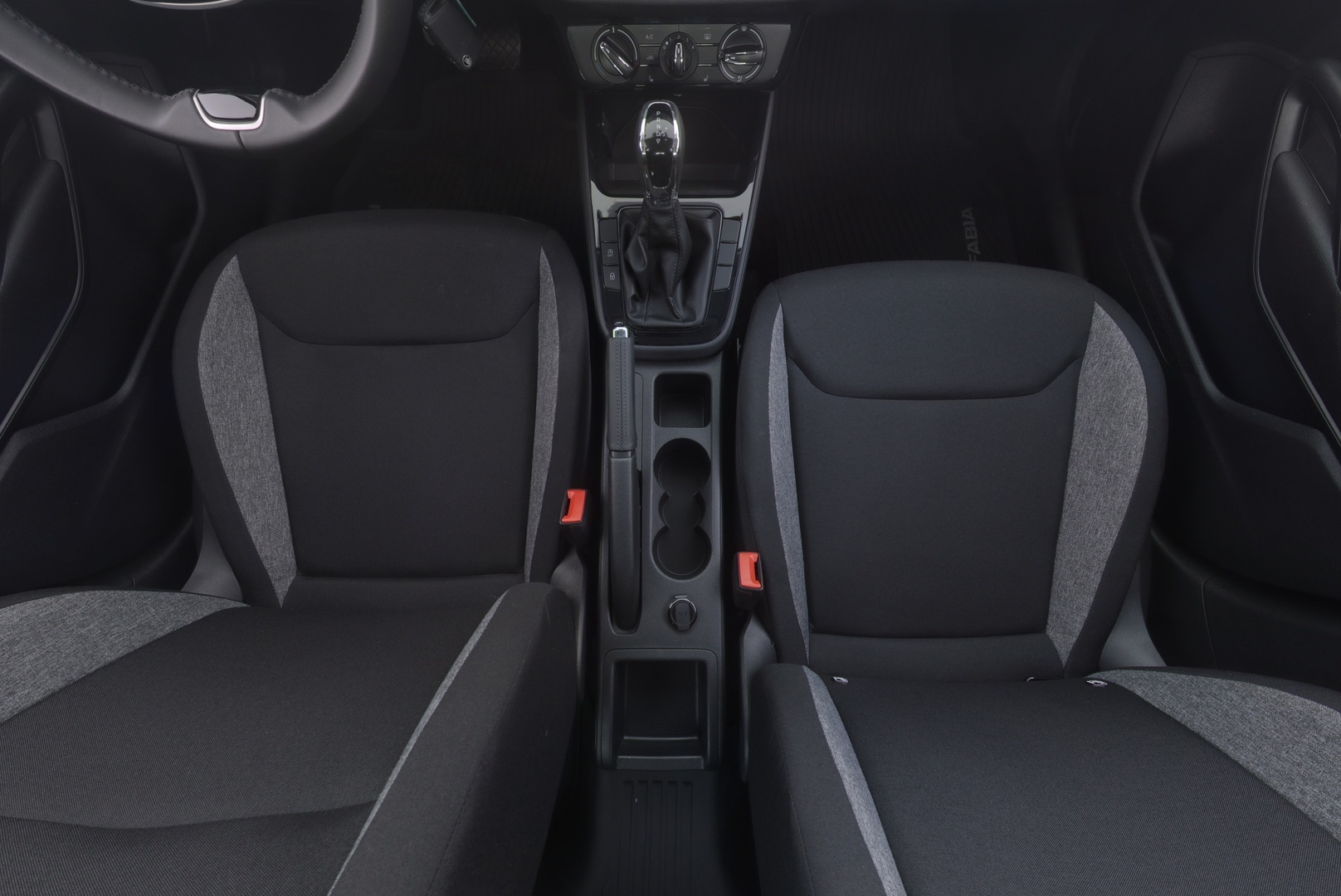 SKODA FABIA 2025