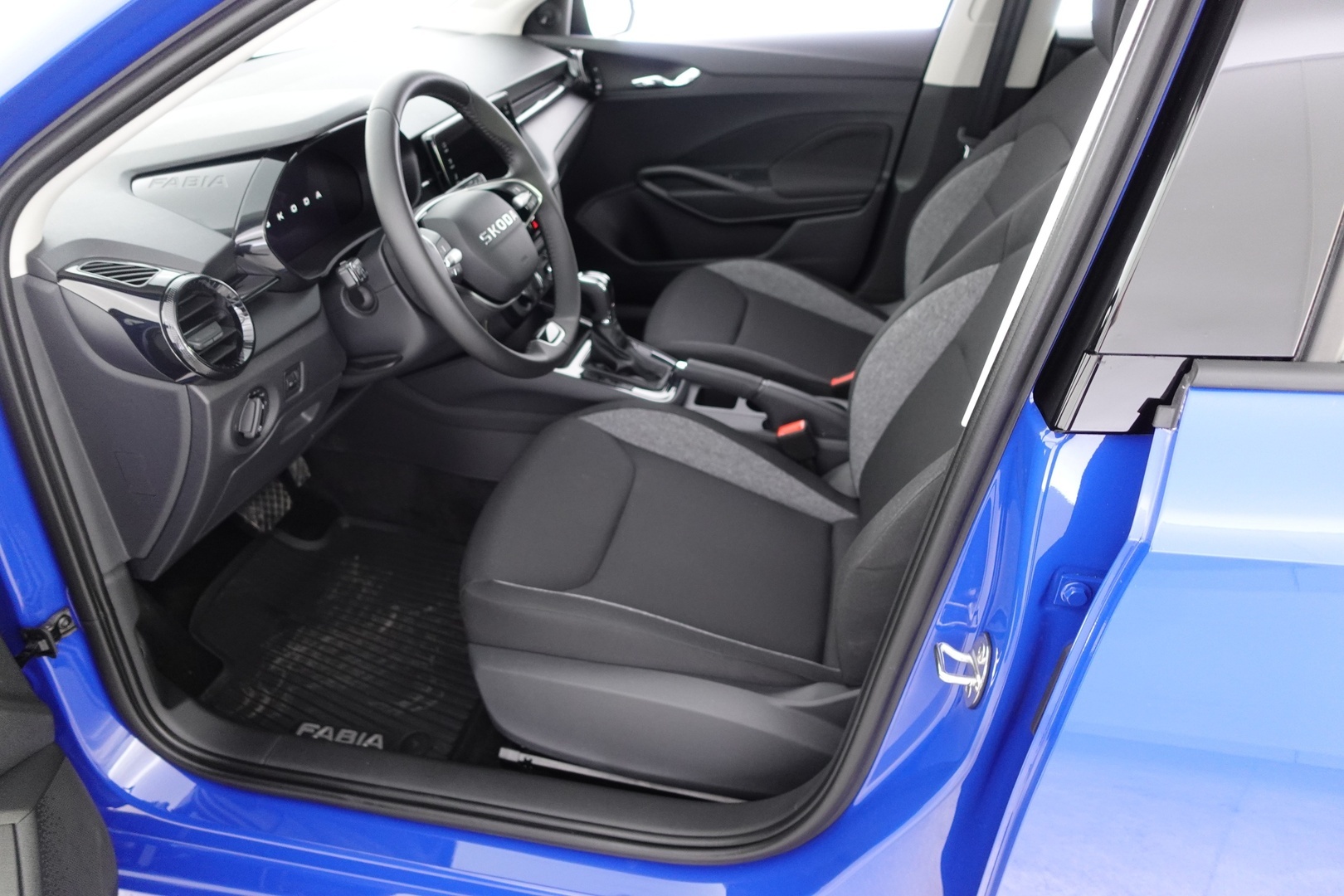 SKODA FABIA 2025