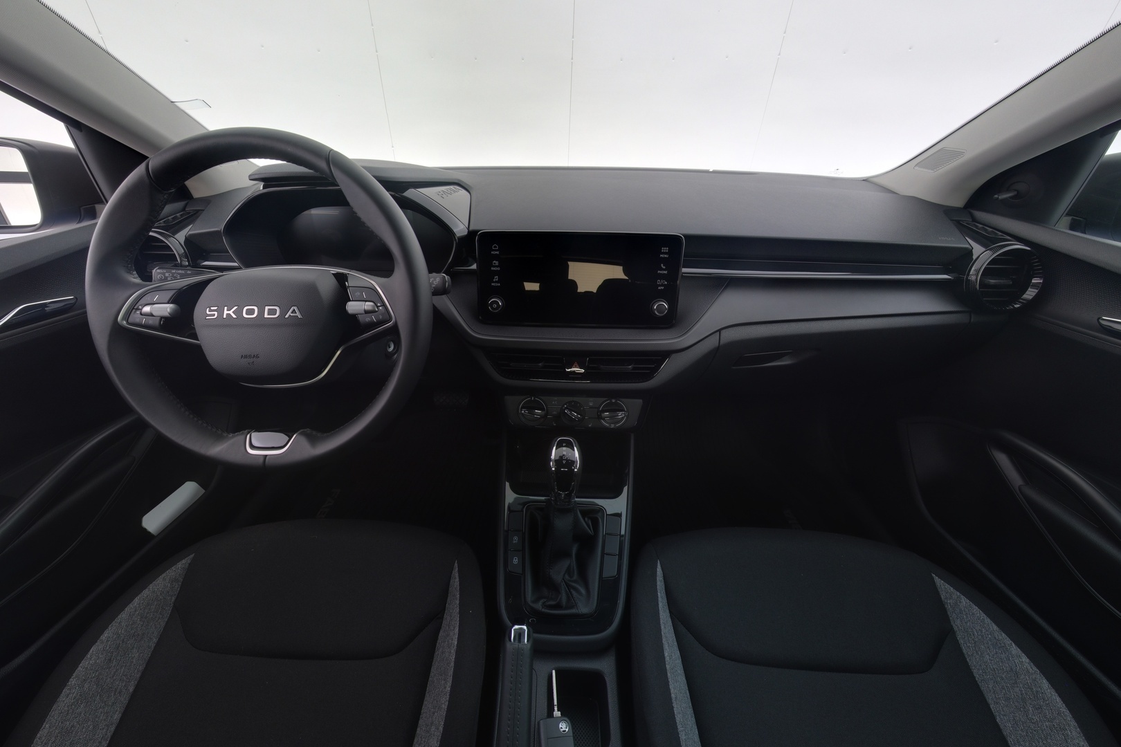 SKODA FABIA 2025