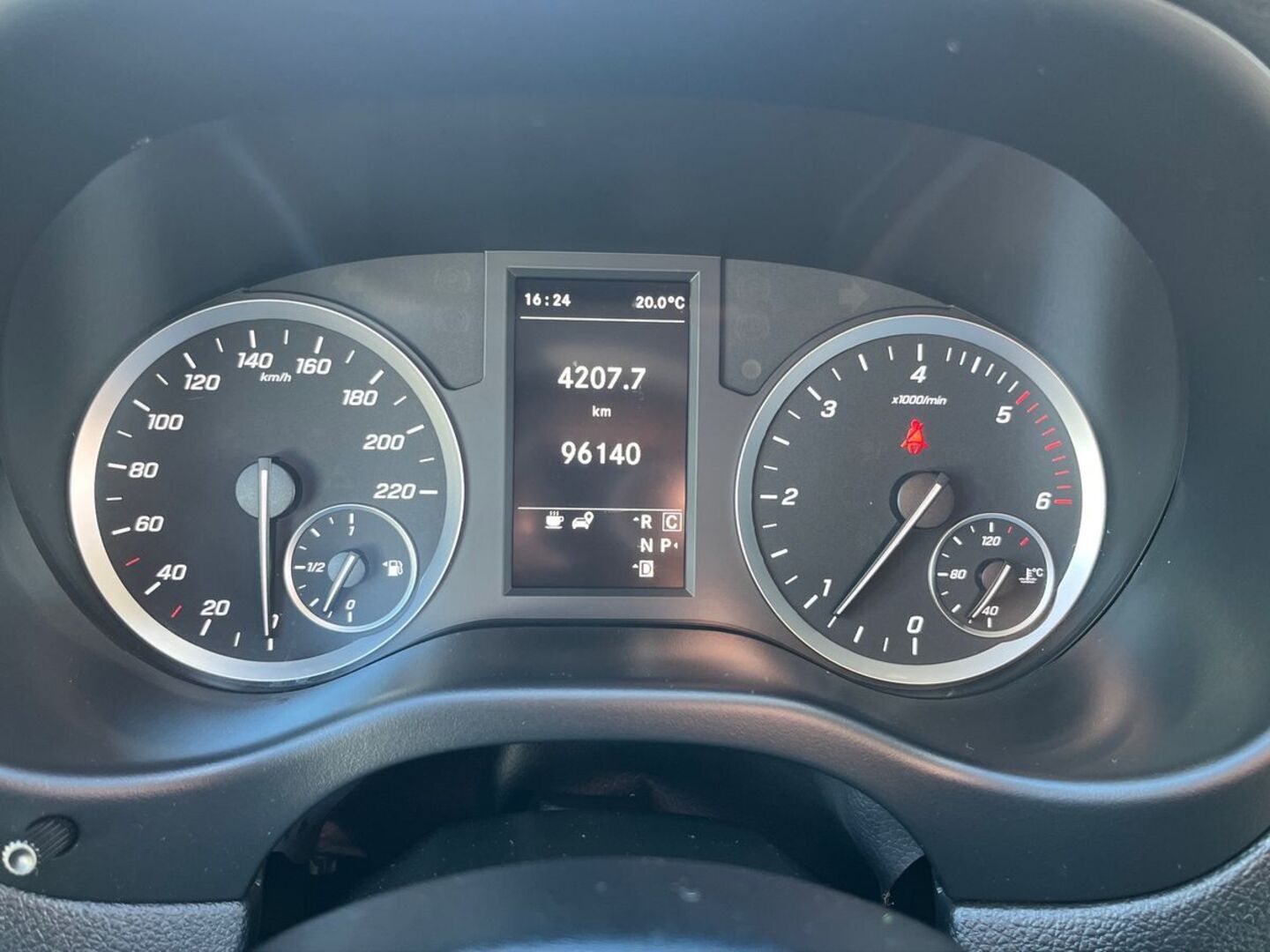 MERCEDES-BENZ Vito 2022