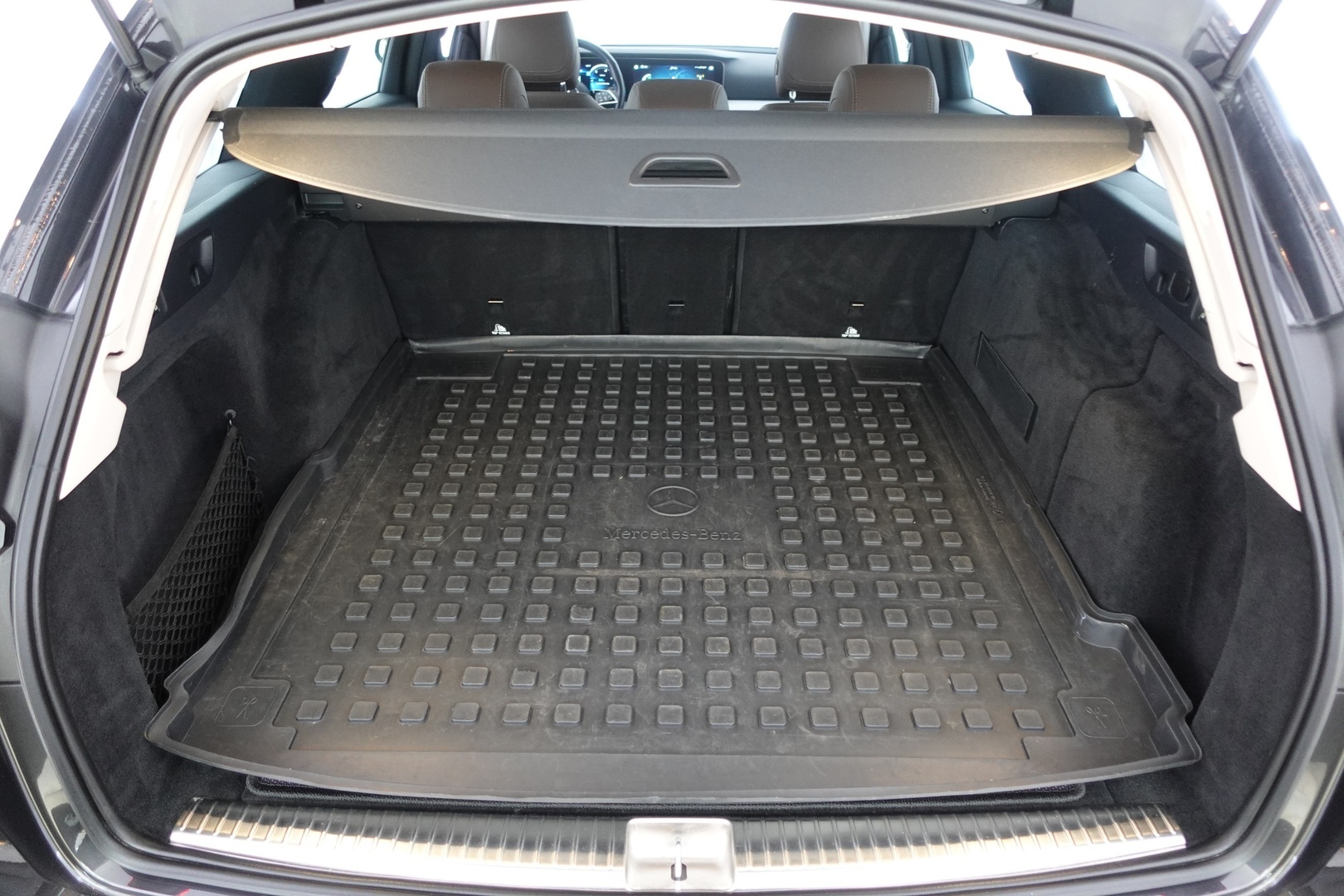 MERCEDES-BENZ E 2021