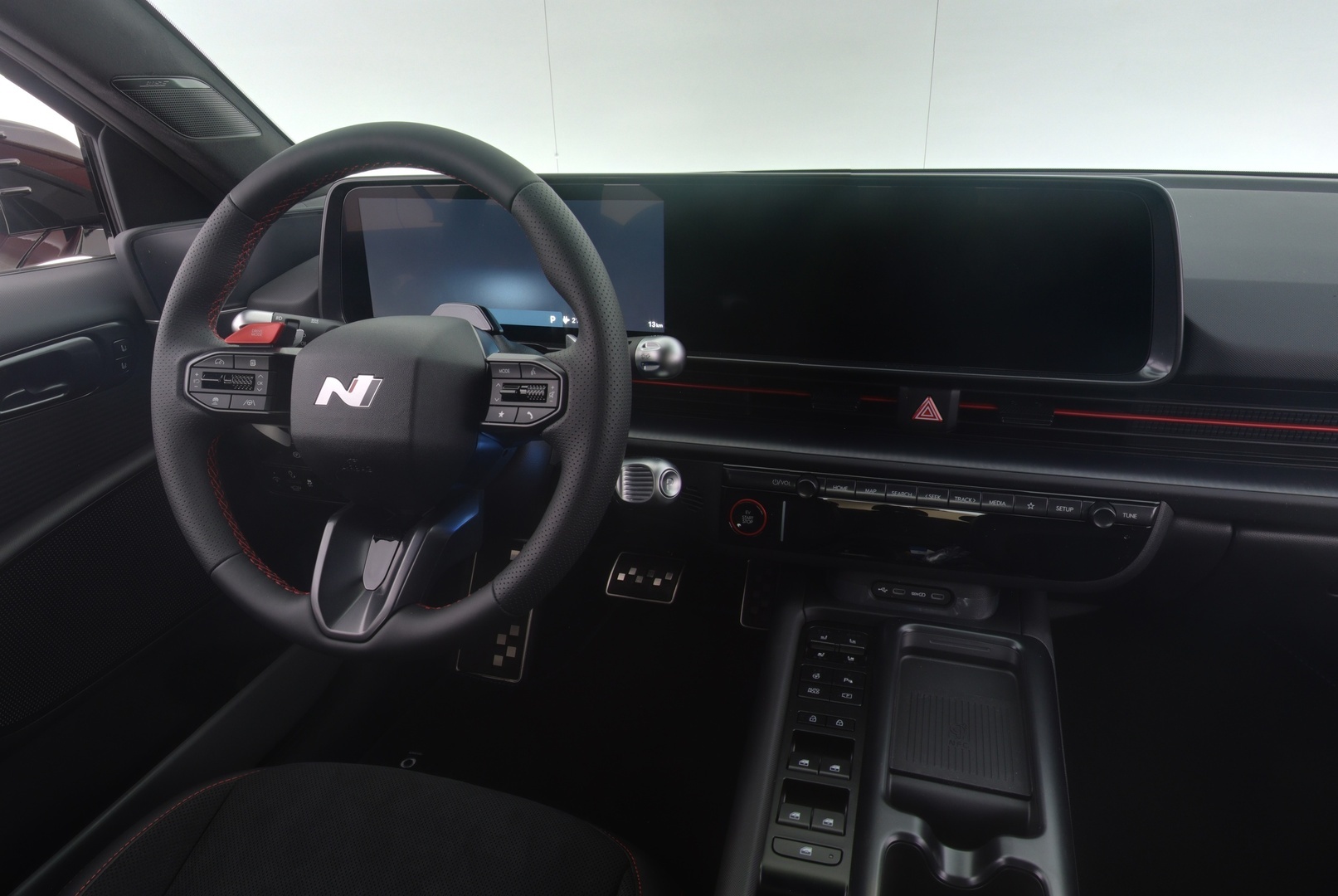 HYUNDAI IONIQ 6 11