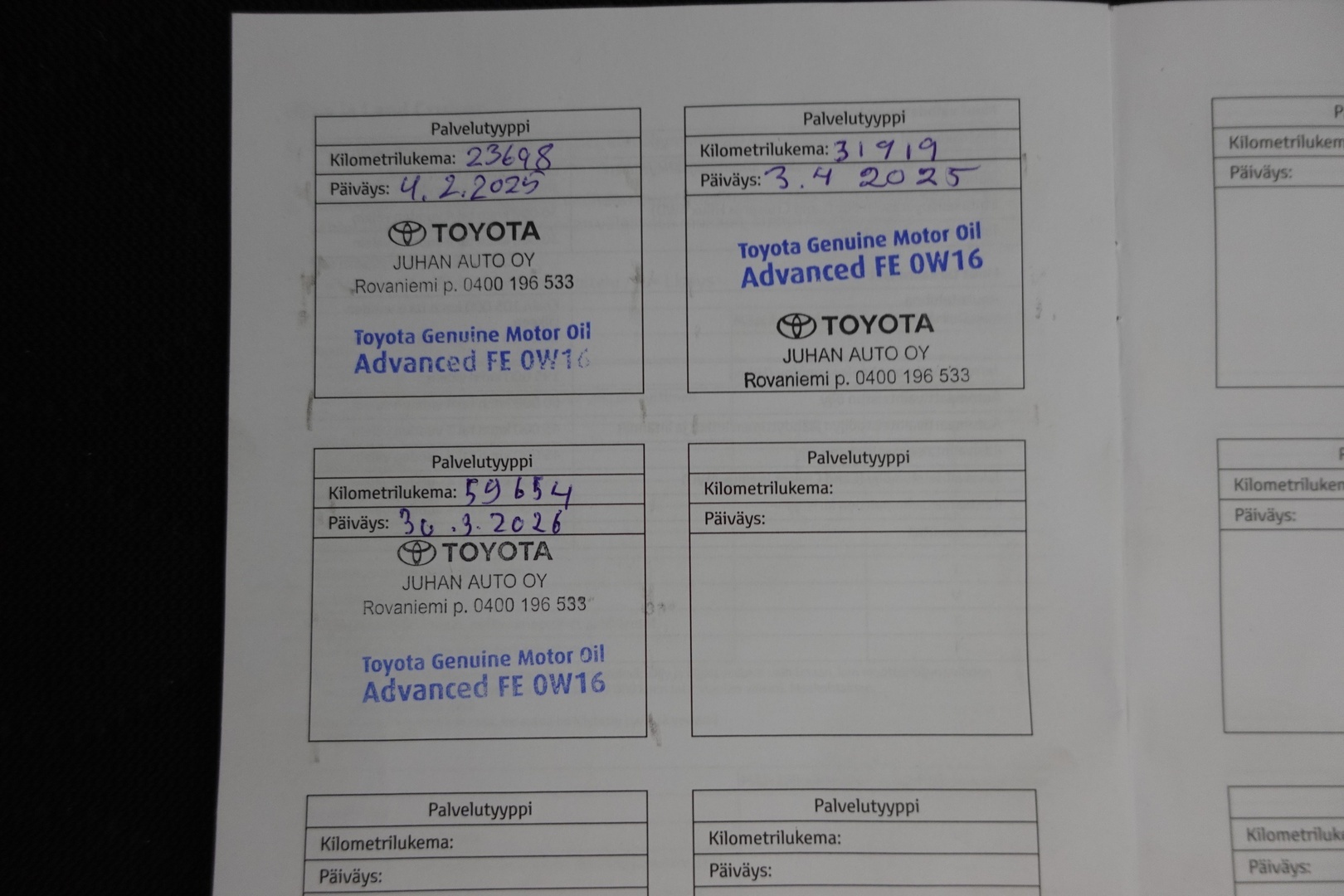 TOYOTA Corolla Cross 2024