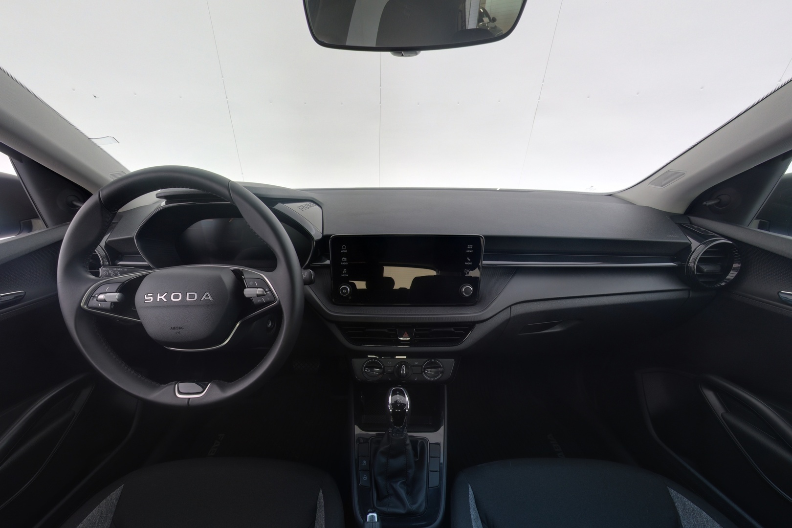 SKODA FABIA 2025