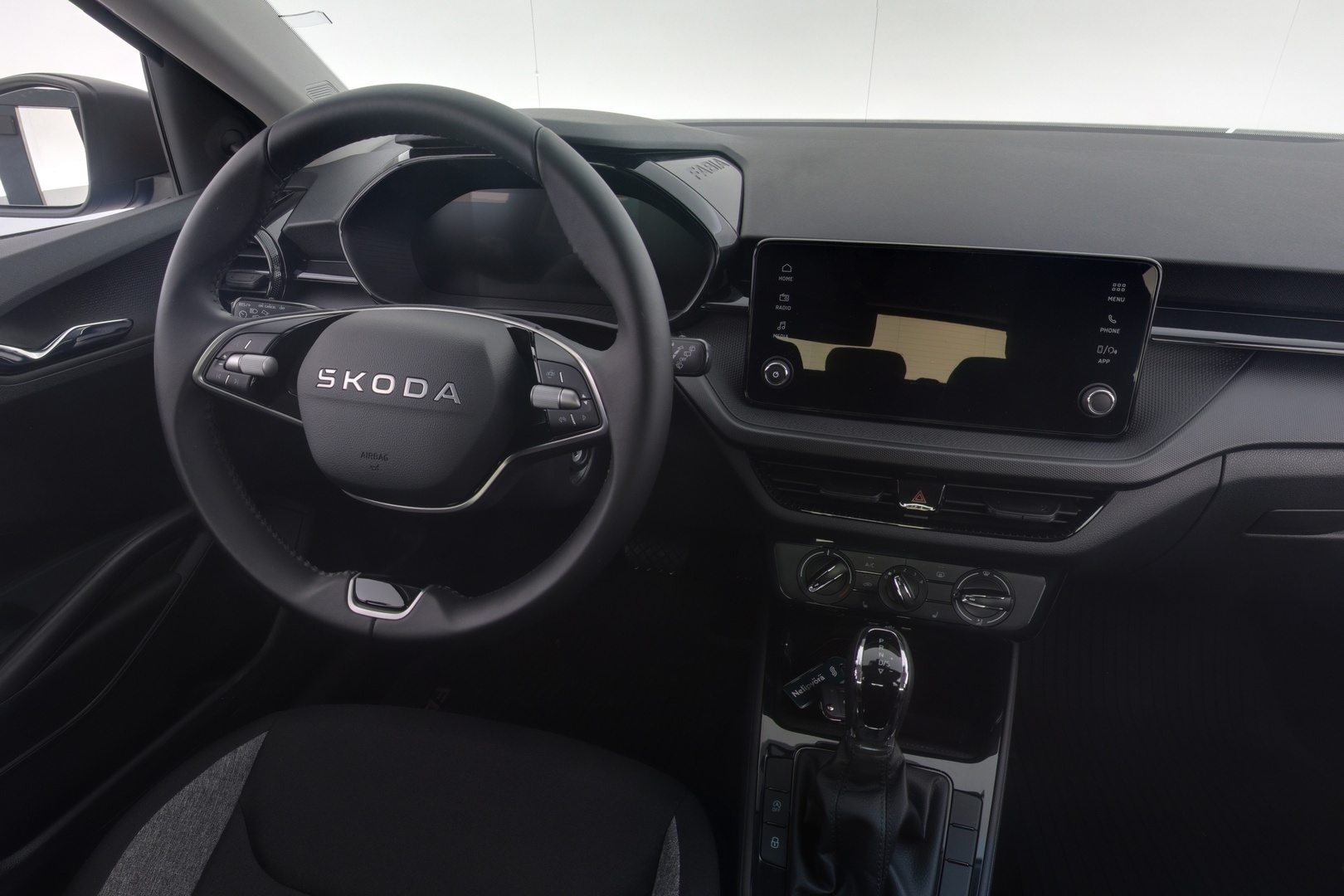 SKODA FABIA 2025