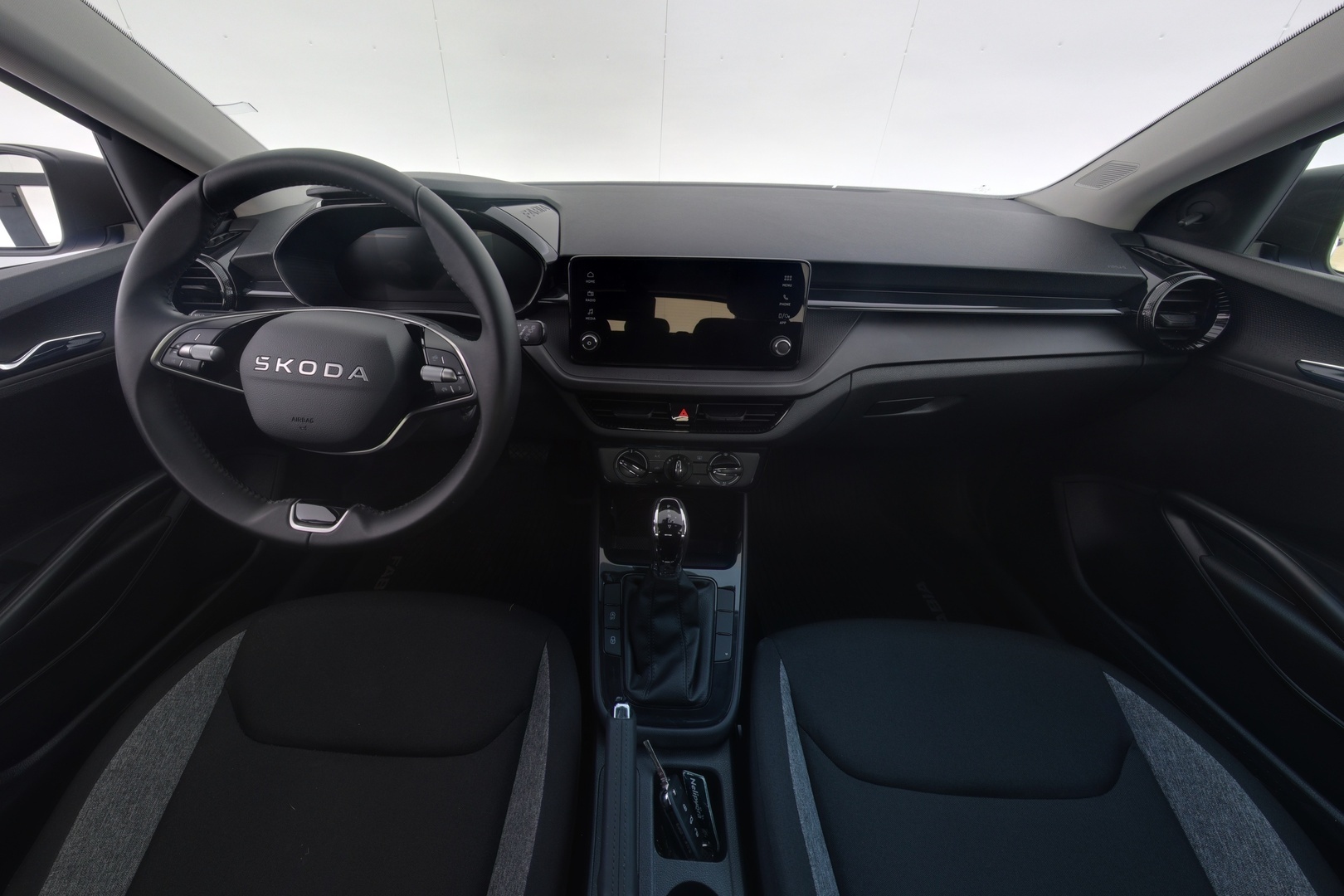 SKODA FABIA 2025
