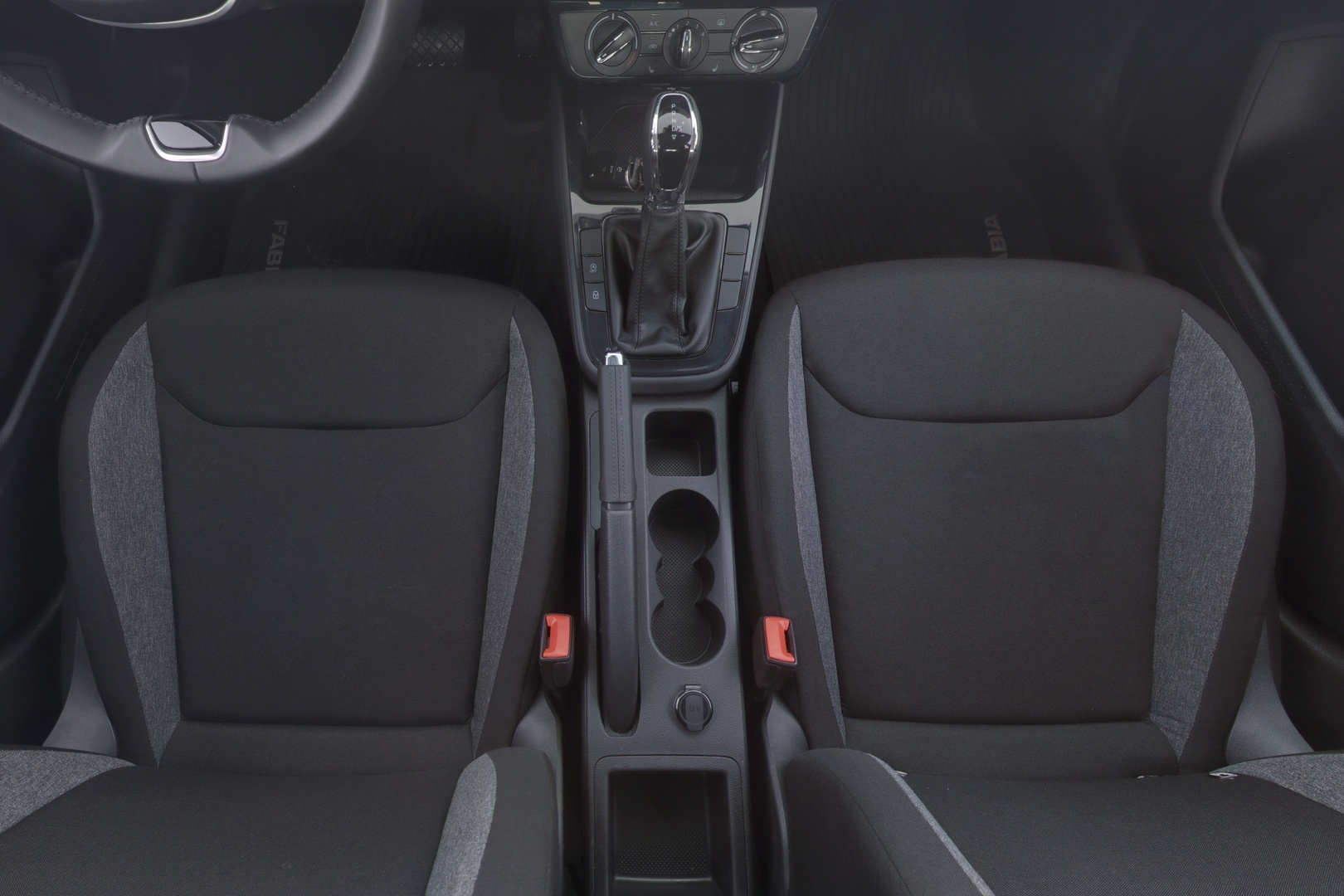 SKODA FABIA 2025