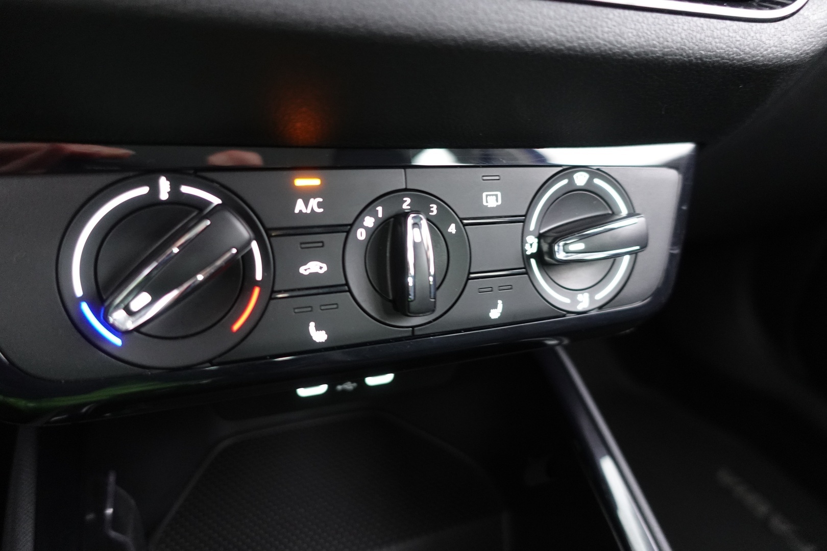 SKODA FABIA 2025