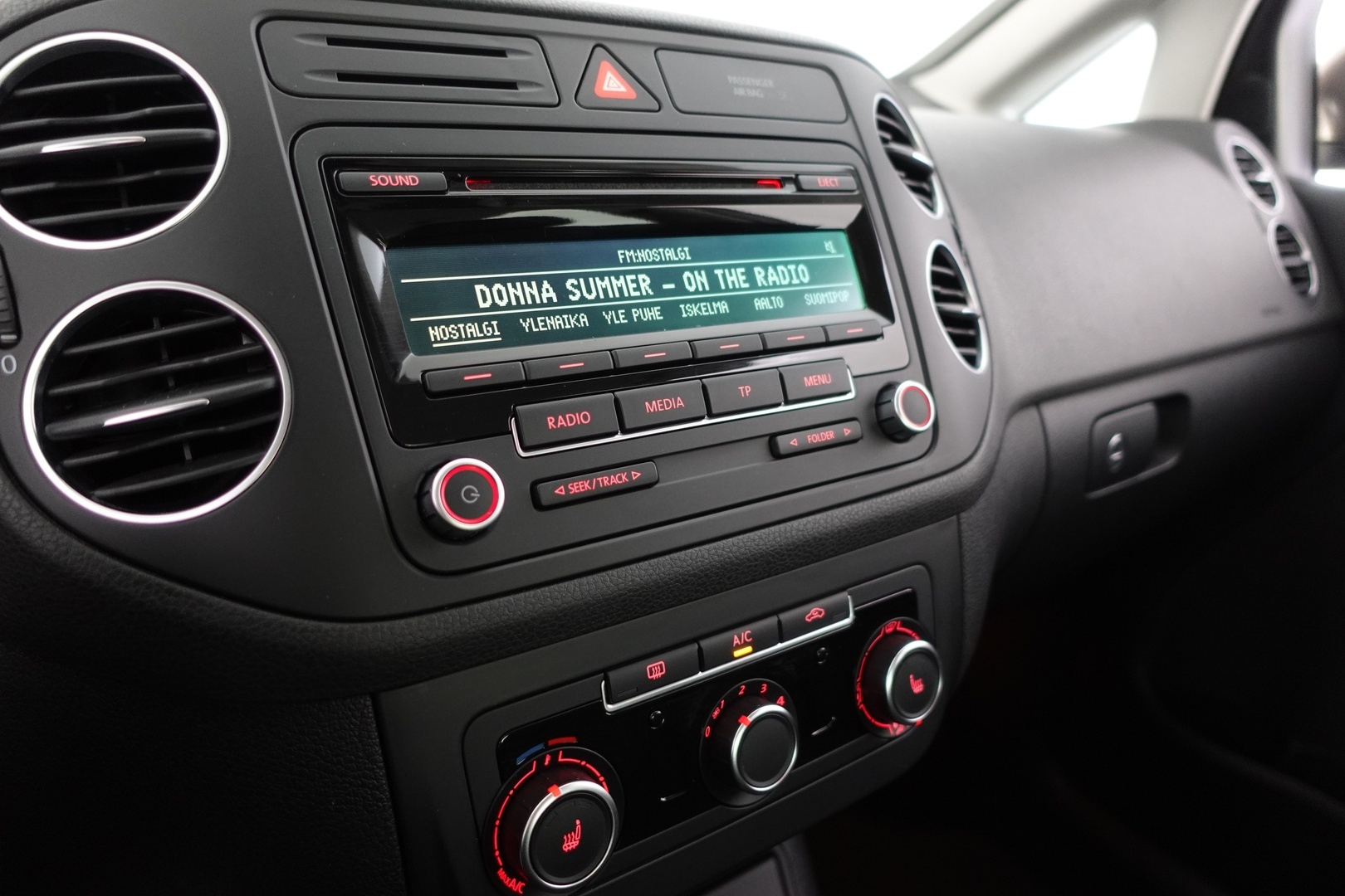 VOLKSWAGEN Golf Plus 2014