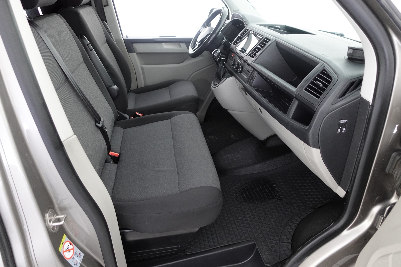 VOLKSWAGEN Transporter 2018