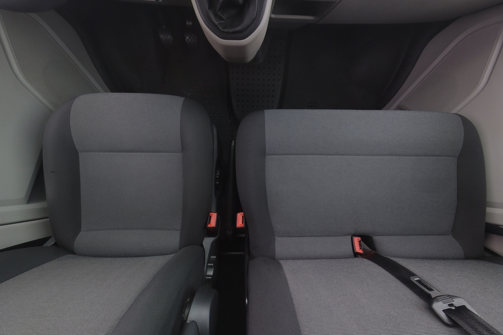 VOLKSWAGEN Transporter 2019