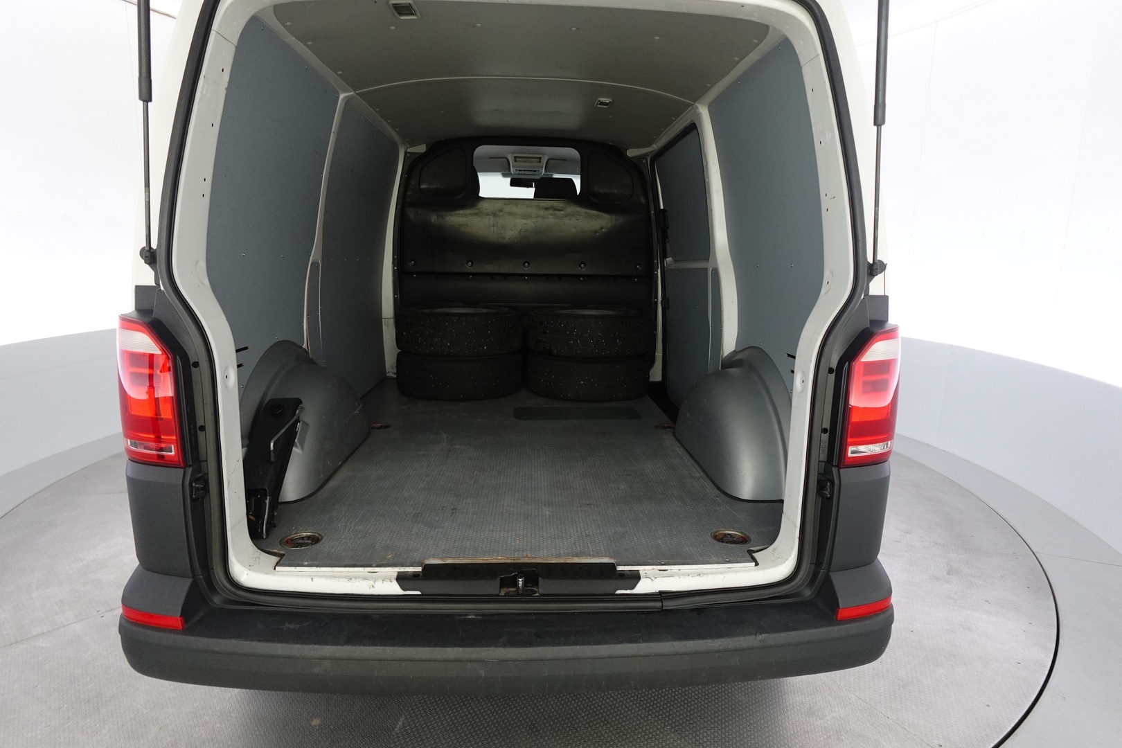 VOLKSWAGEN Transporter 2019